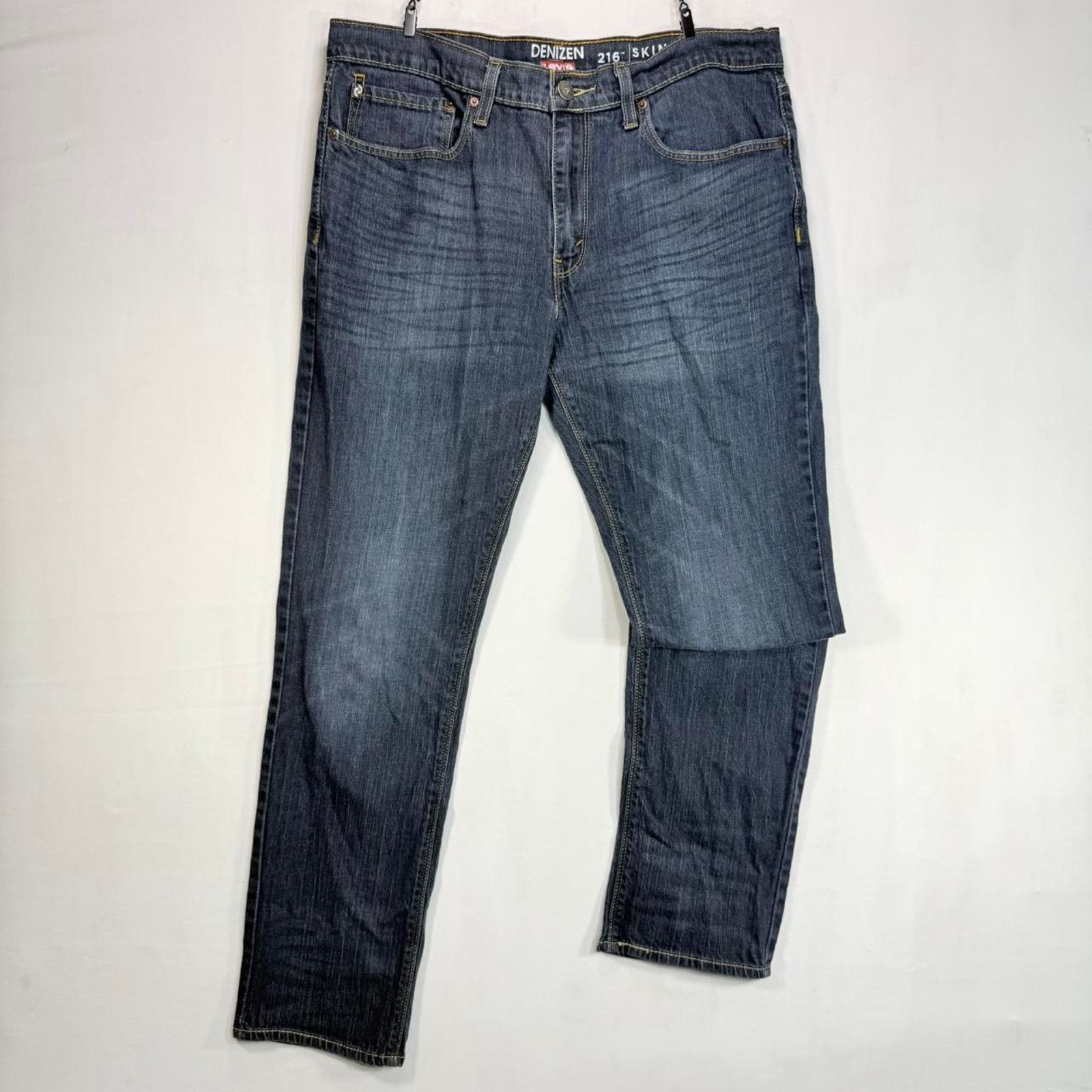 Levi's Vintage 2011 Levi’s Denzen Dark Wash Jeans W36 X L32 Size US 36 / EU 52 - 1 Thumbnail