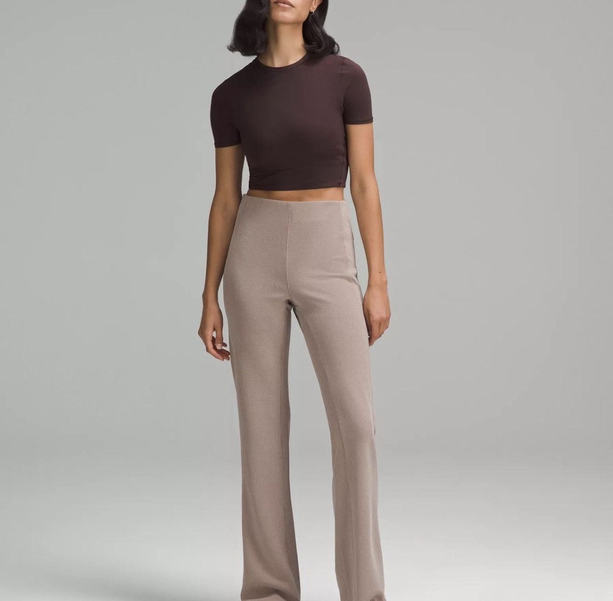 Lululemon Lululemon Ribbed softstreme flared Pants regular size 8 Size 30" / US 8 / IT 44 - 1 Thumbnail