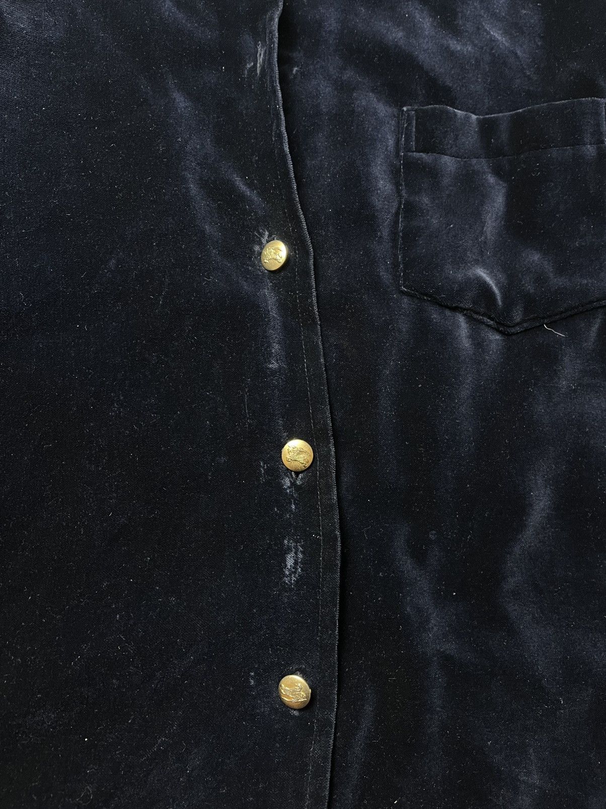 Burberry VERY RARE VINTAGE BURBERRY’S VELOUR BUTTON UP SHIRT Size M / US 6-8 / IT 42-44 - 3 Thumbnail