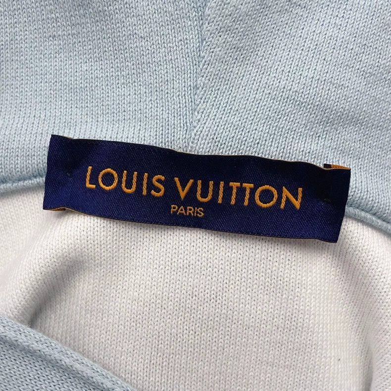 Louis Vuitton Louis Vuitton Gradient logo blue sweatshirt Size US M / EU 48-50 / 2 - 5 Thumbnail