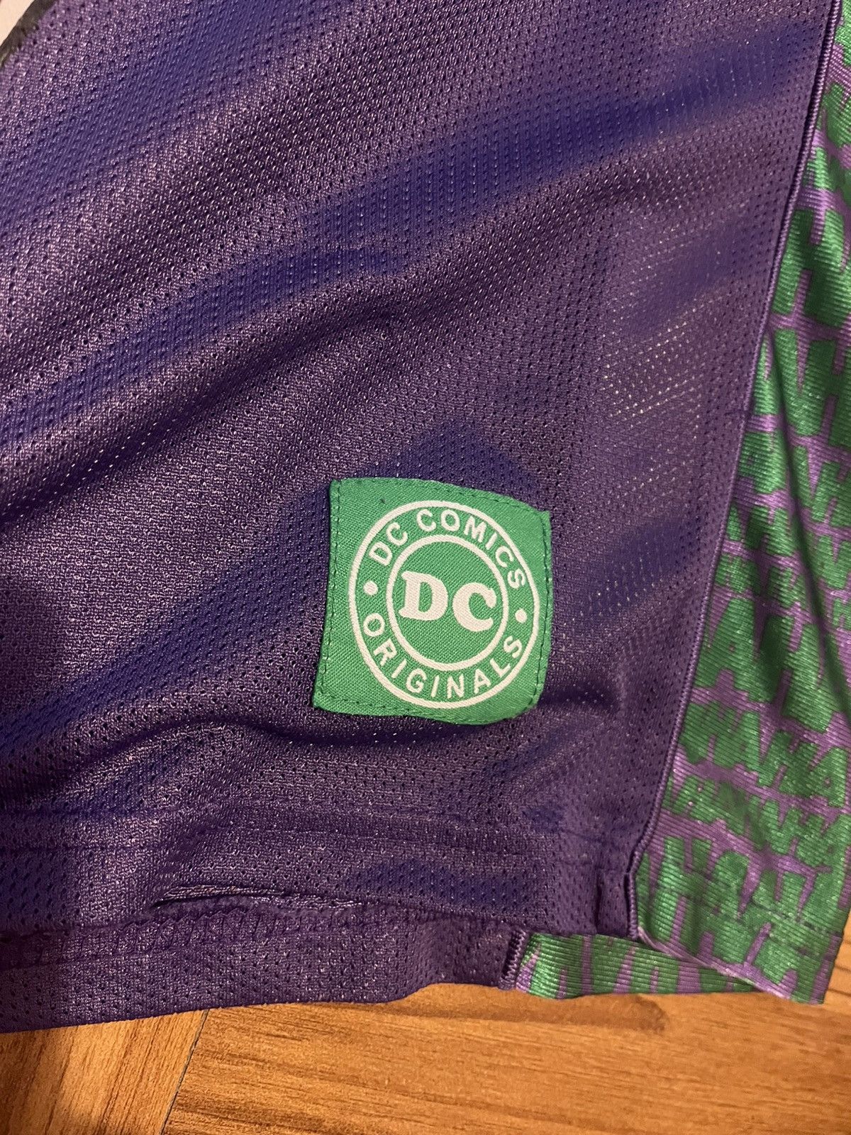 DC Comics DC Comics X THE JOKER Size US M / EU 48-50 / 2 - 9 Thumbnail