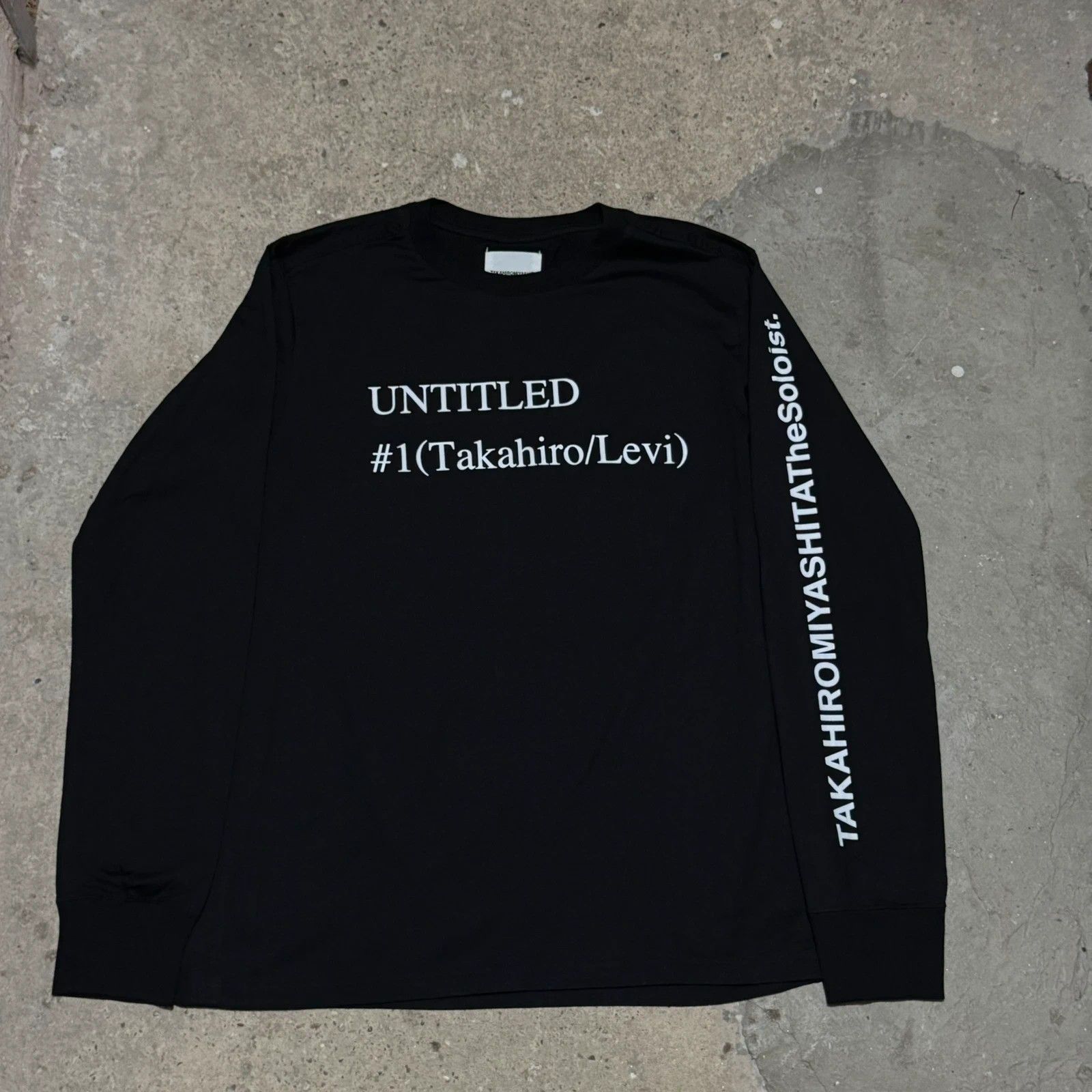 Takahiromiyashita The Soloist. F/W 2019 Takahiromiyashita The soloist I live now longsleeve Size US M / EU 48-50 / 2 - 1 Thumbnail