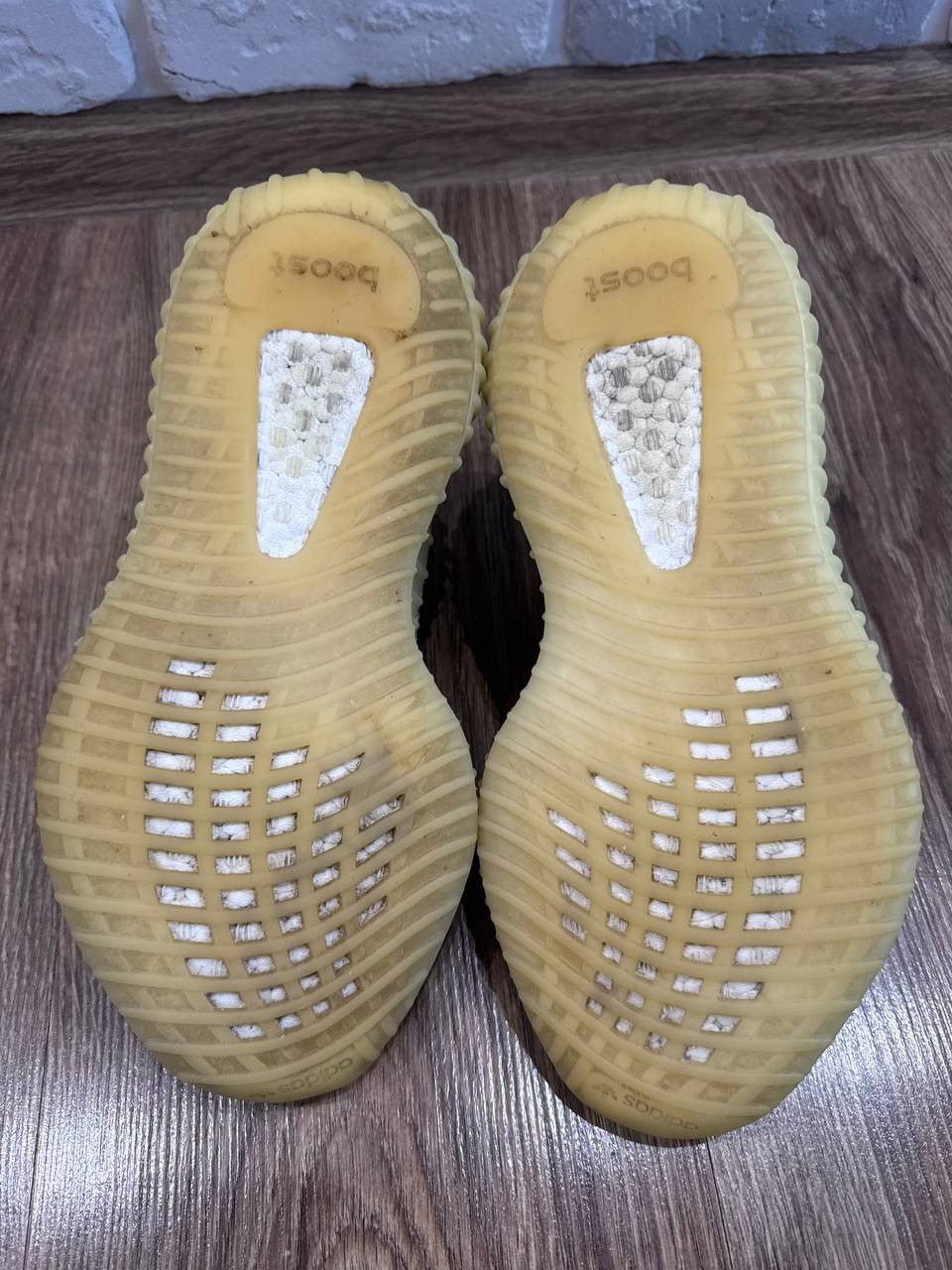 Adidas ADIDAS YEEZY BOOST 350 V2 STATIC REFLECTIVE Size US 5.5 / EU 38 - 15 Thumbnail