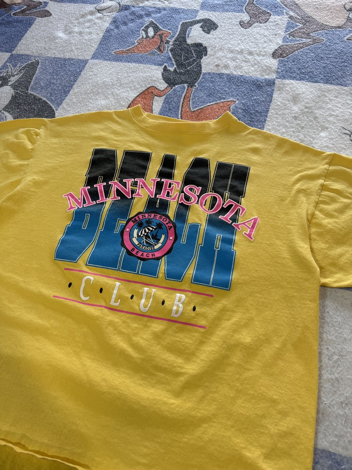 Vintage Vintage Minnesota beach club tee Size US L / EU 52-54 / 3 - 2 Thumbnail