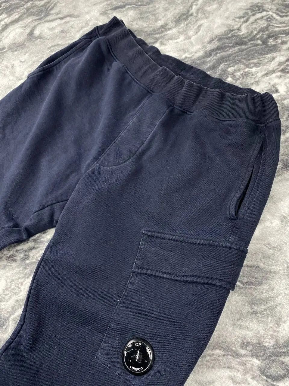 C.P. Company CP Company Sweatpants Cargo Pant Diagonal Raised Fleece Size US 28 / EU 44 - 2 Thumbnail