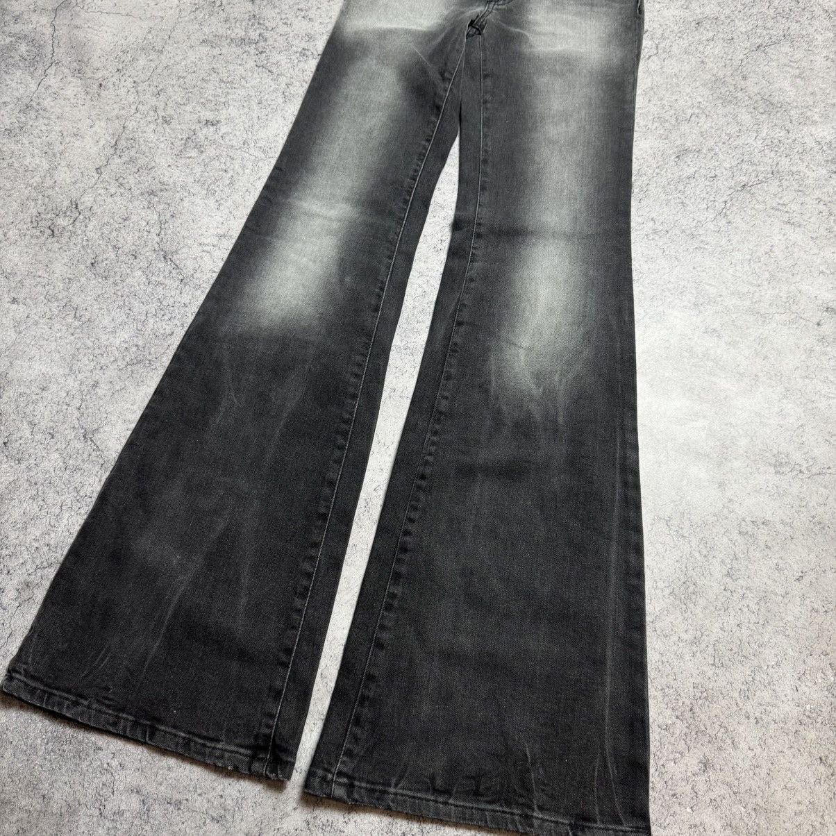 John Galliano NEW Galliano Y2K 00s Flared Jeans Size 24" / US 00 / IT 34 - 3 Thumbnail
