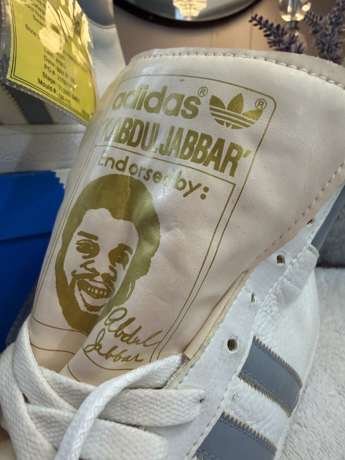Adidas Kareem abdul jabar 2004 vintage Adidas Samples! Sz 9 Size US 9 / EU 42 - 4 Thumbnail