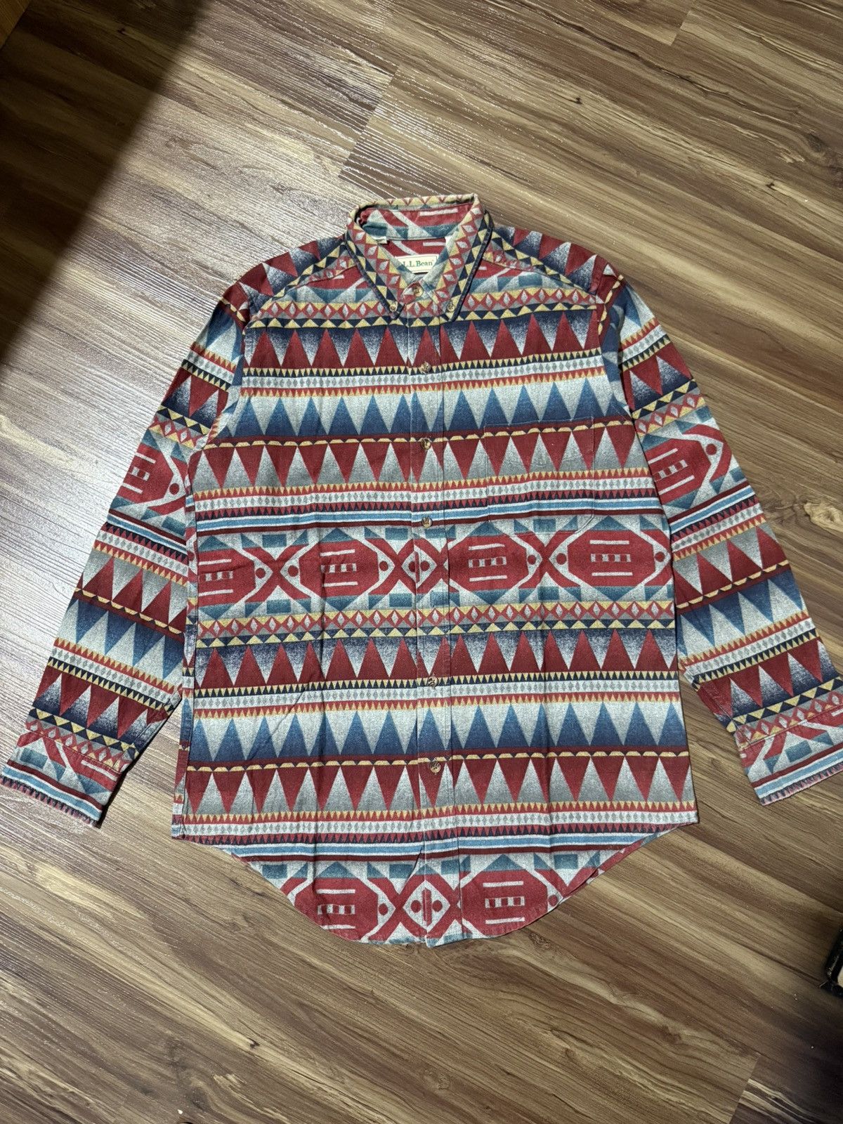 L.L. Bean Vintage LL Bean navajo shirt Size US XL / EU 56 / 4 - 1 Thumbnail