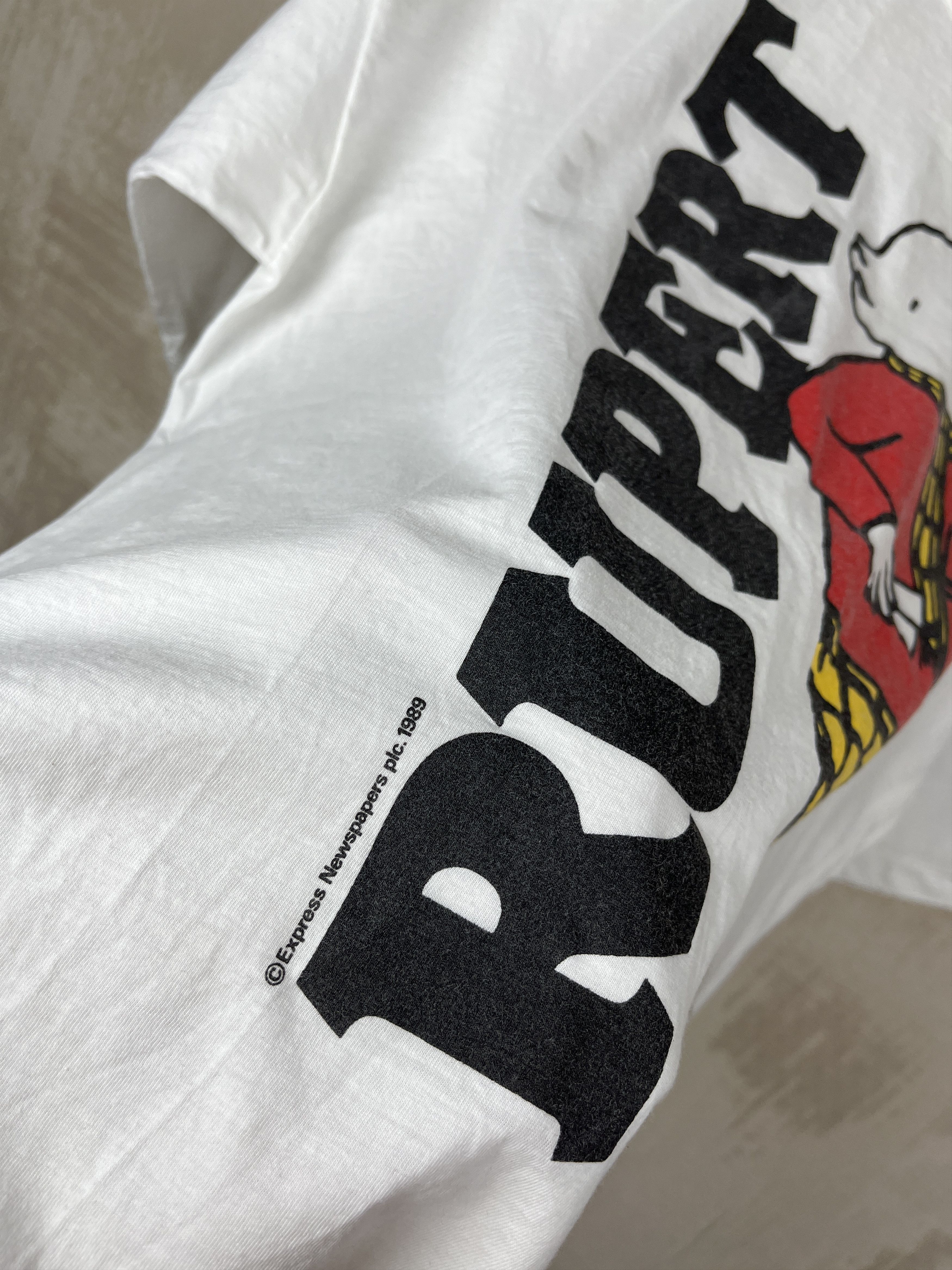 Cartoon Network Vintage Rupert 1989 TV series Graphic T-shirt Size US XL / EU 56 / 4 - 8 Thumbnail