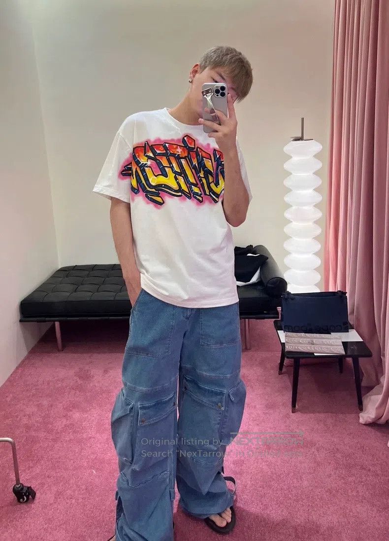 Louis Vuitton Louis Vuitton Logo graffiti white short sleeve T-shirt Size US M / EU 48-50 / 2 - 8 Thumbnail