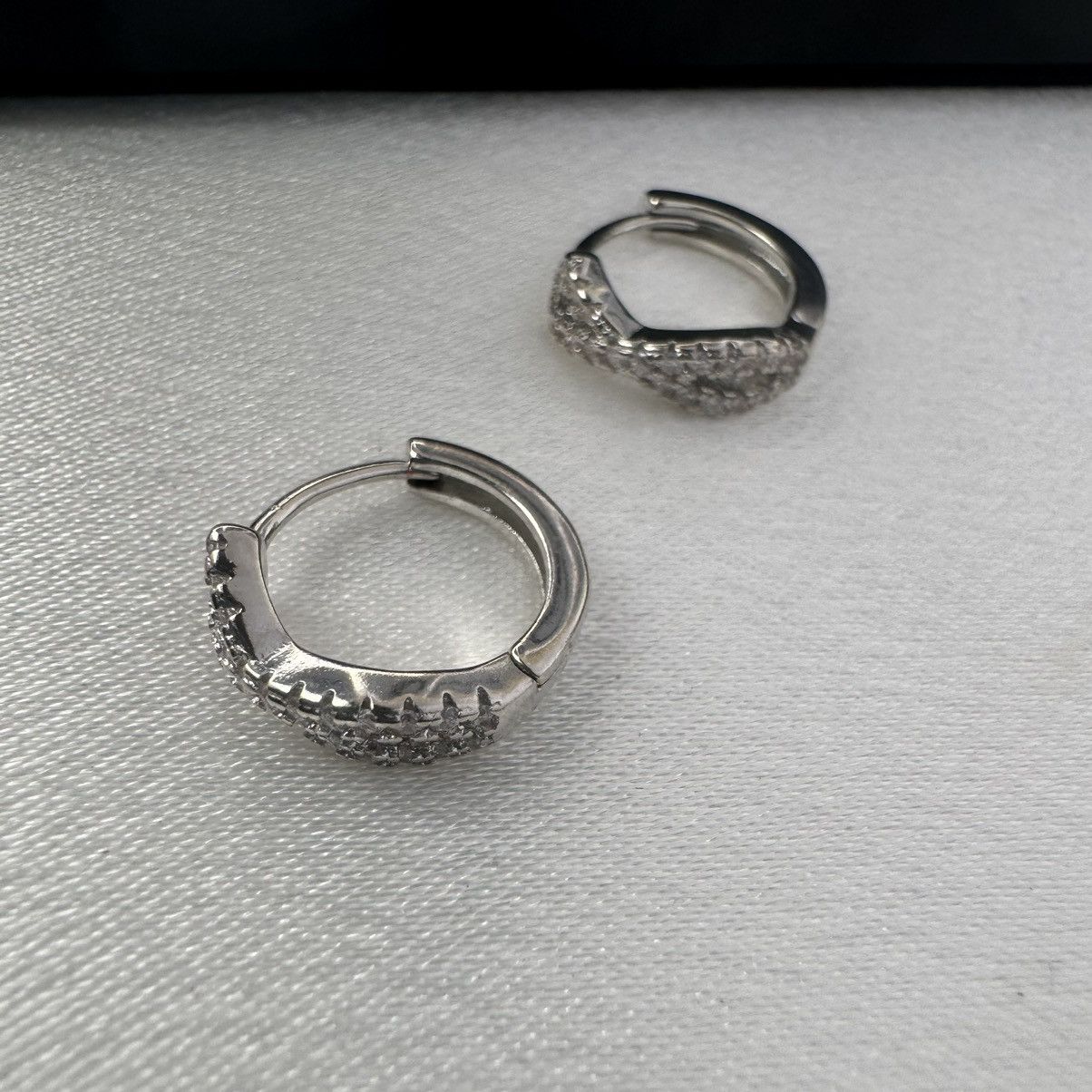 Designer 13mm CZ Bow Small Silver Hoop Earrings for Women Size ONE SIZE - 1 Thumbnail