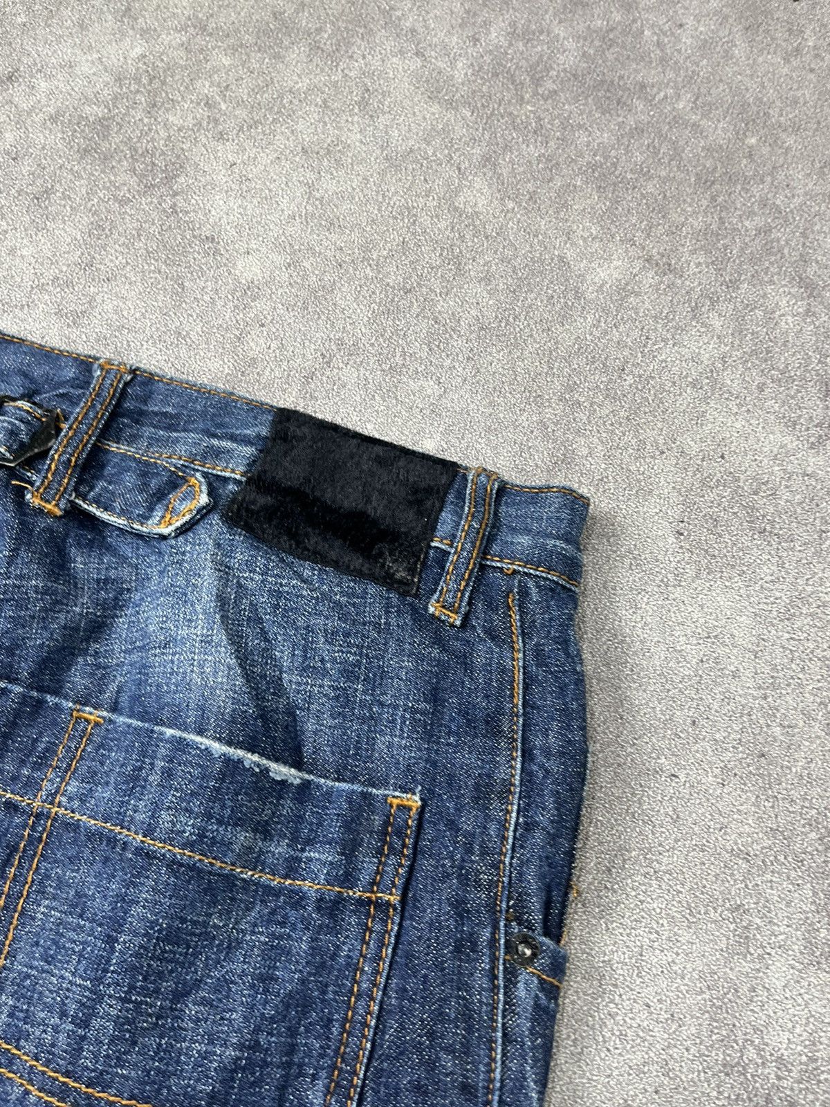 Hysteric Glamour Savignag de denim hysteric glamour distressed bondage jeans Size US 33 - 12 Thumbnail