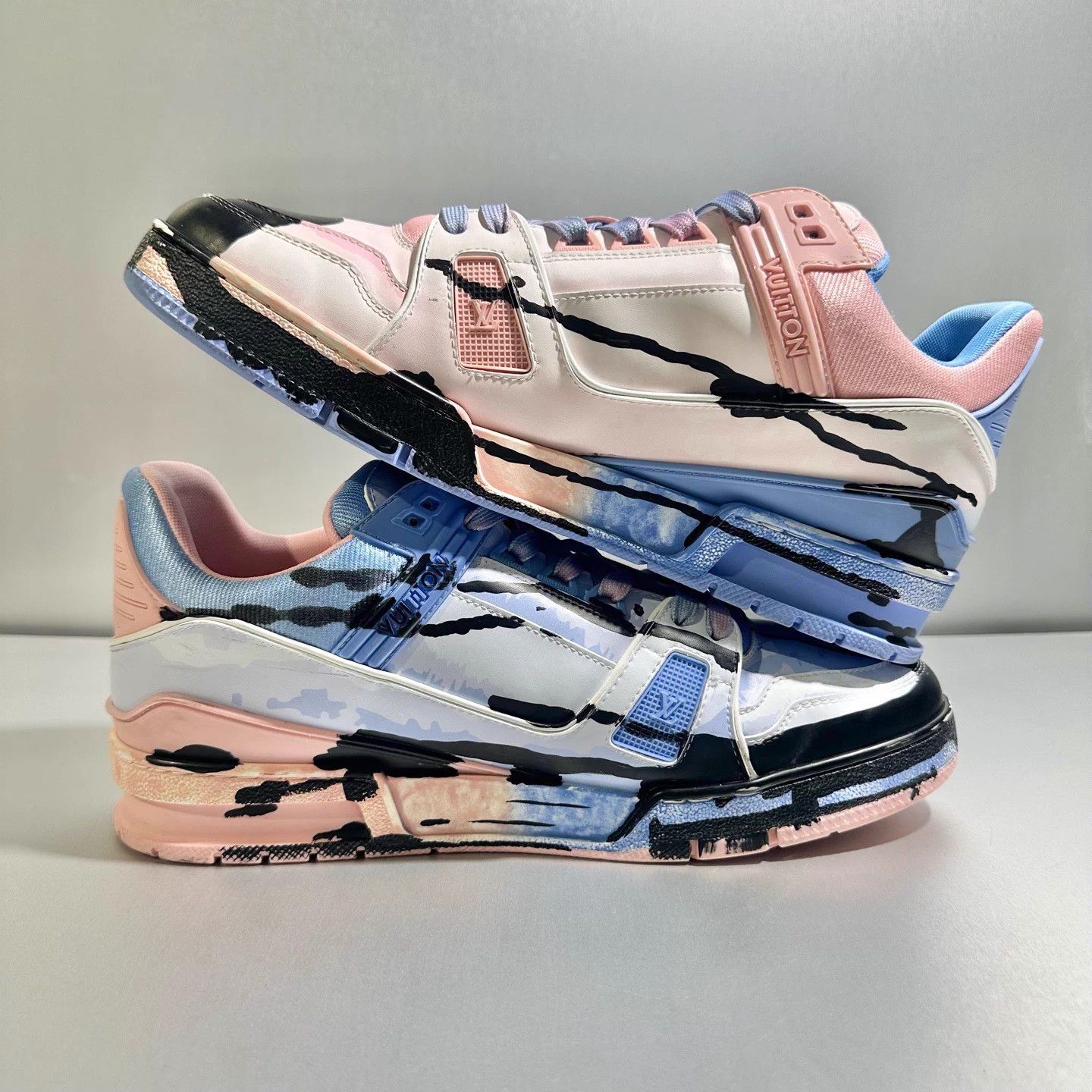 Louis Vuitton LV Trainer Artist Bicolour us8/eu42 Size US 9 / EU 42 - 4 Thumbnail