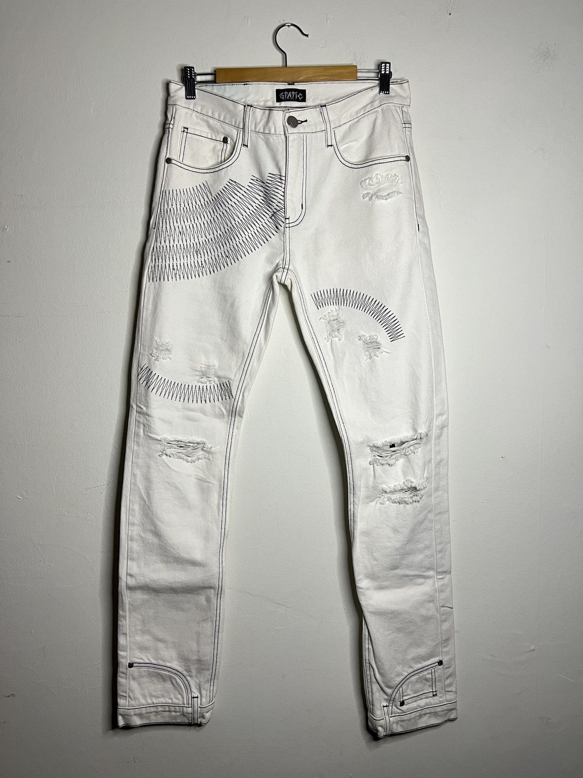 Other Static denim scripture white pants Size 30 check description Size US 30 / EU 46 - 1 Thumbnail