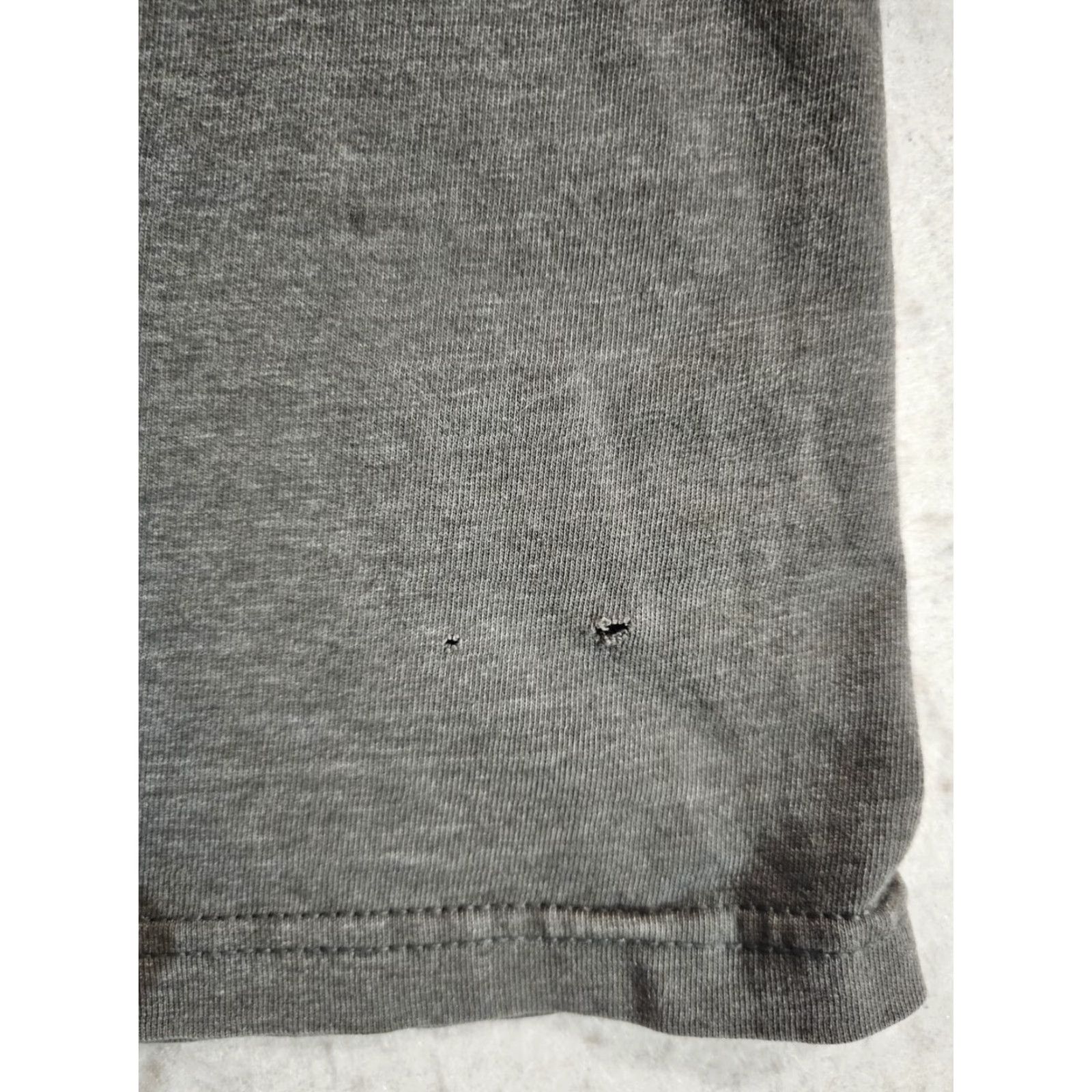 Harley Davidson VINTAGE Harley Davidson HD Sturgis Motorcycle Graphic T-shirt 2005 Mens Size XL Gray Size US XL / EU 56 / 4 - 3 Thumbnail
