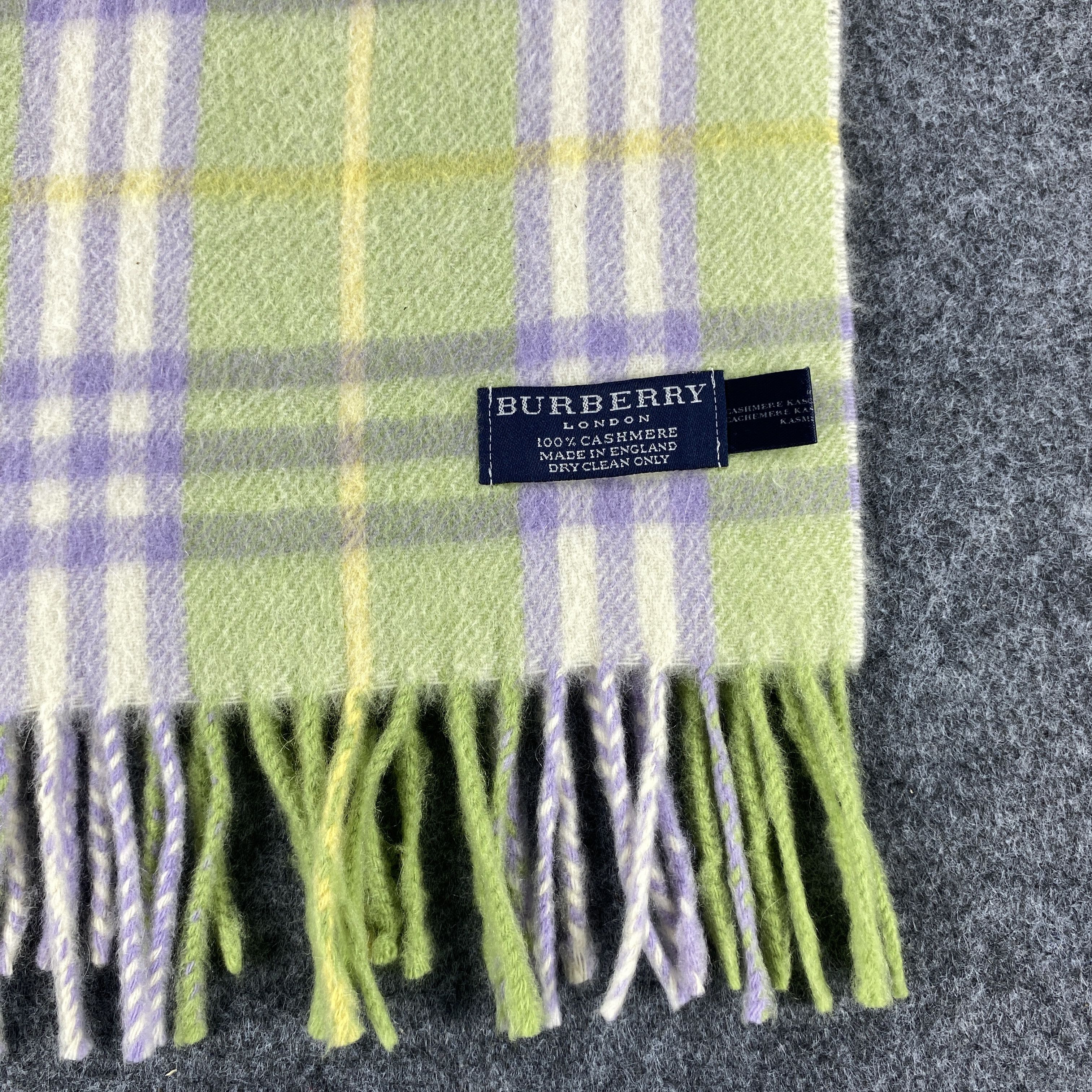 Burberry × Vintage Burberry Scarf # Muffler # Neckwear # D526 Size ONE SIZE - 2 Thumbnail
