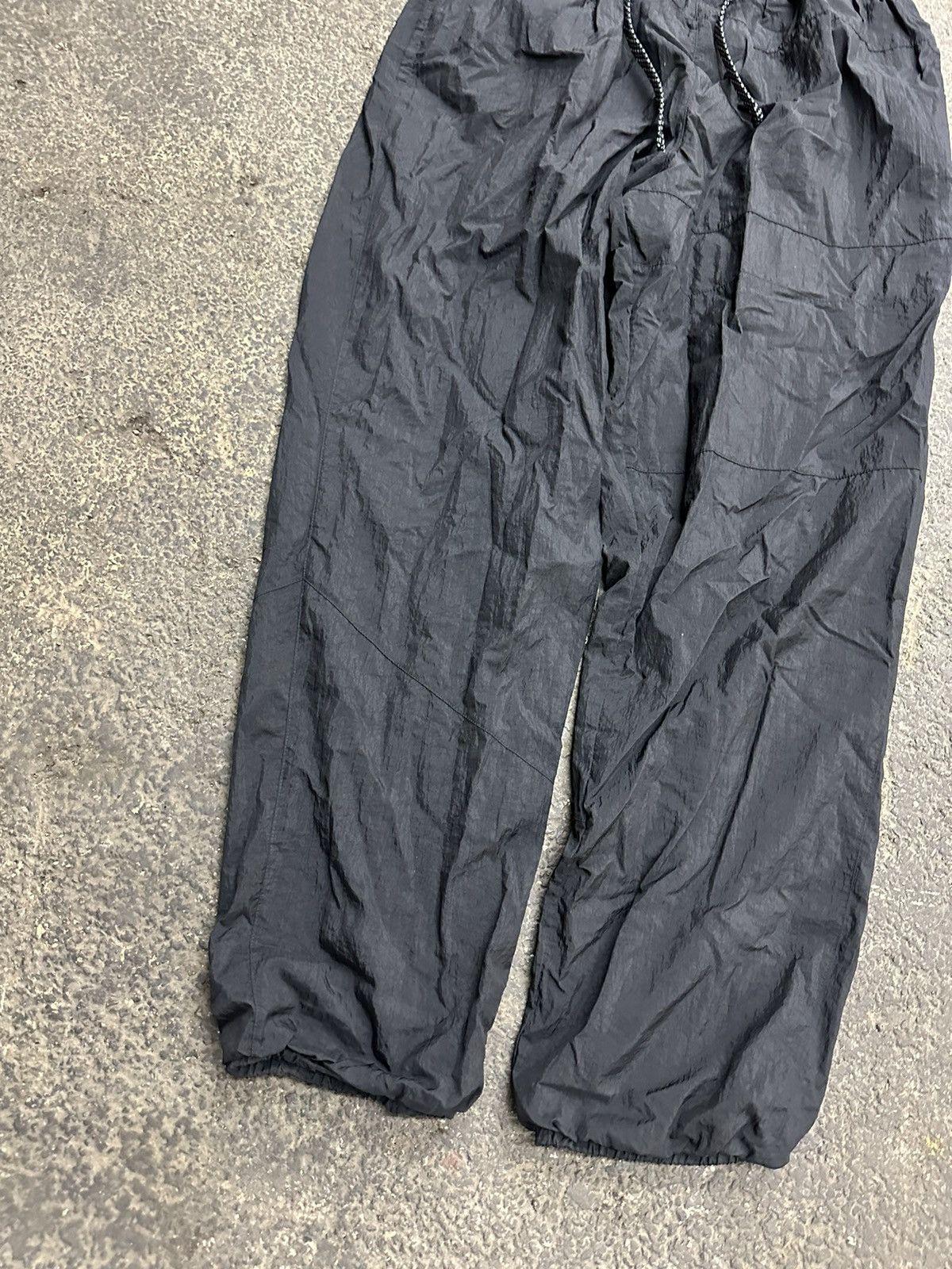 Nike × Vintage Nike flight jogger track pants Size US 30 / EU 46 - 6 Thumbnail