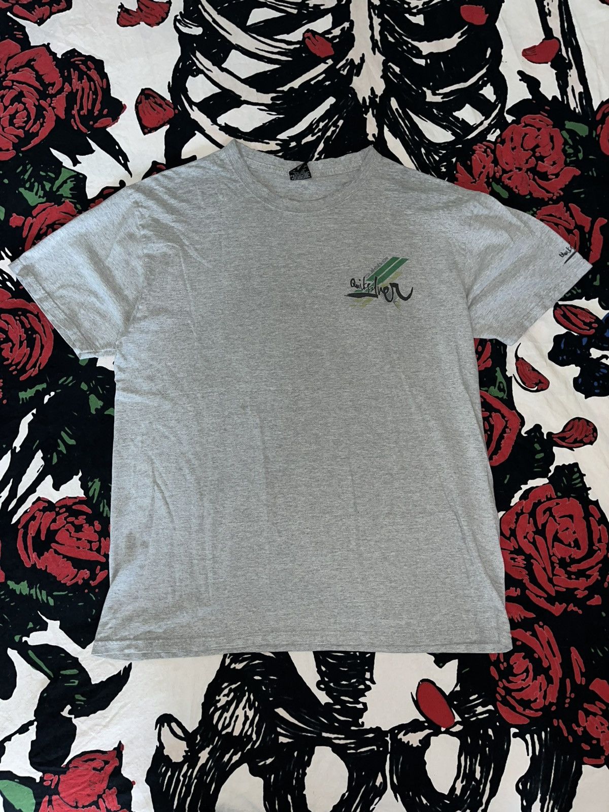 Vintage Crazy Y2K Faded Thrashed ERD Baggy Skater Essential Surf Tee Size US L / EU 52-54 / 3 - 3 Thumbnail