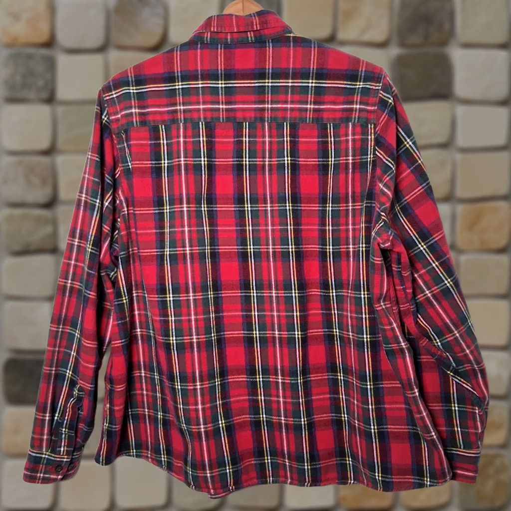 Vintage VINTAGE LL Bean Flannel Shirt Women 1X Red Scotch Plaid Royal Stewart Tartan Shirt Size XL / US 12-14 / IT 48-50 - 1 Thumbnail