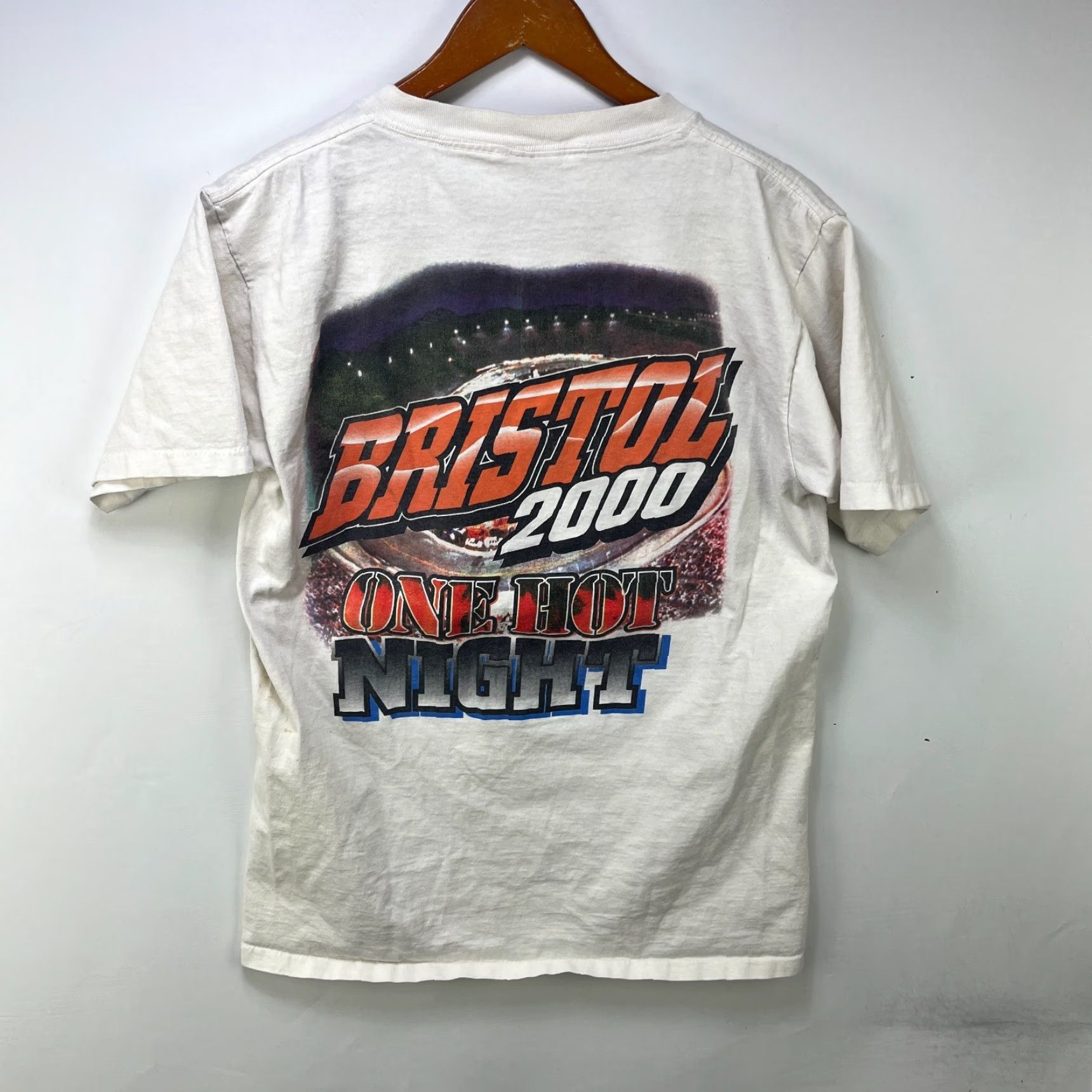 NASCAR VINTAGE NASCAR Bristol 2000 Racing T-Shirt M Men White 90s Logo Pleated Size US M / EU 48-50 / 2 - 4 Thumbnail