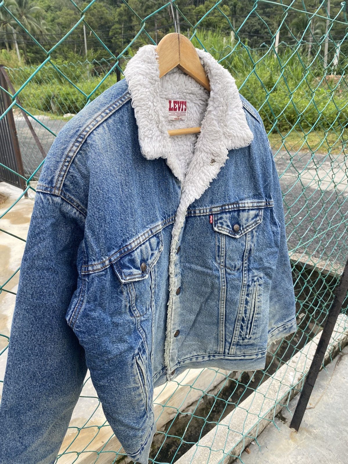 Levi's Vintage 90s Levis sherpa denim jacket Size US M / EU 48-50 / 2 - 3 Thumbnail