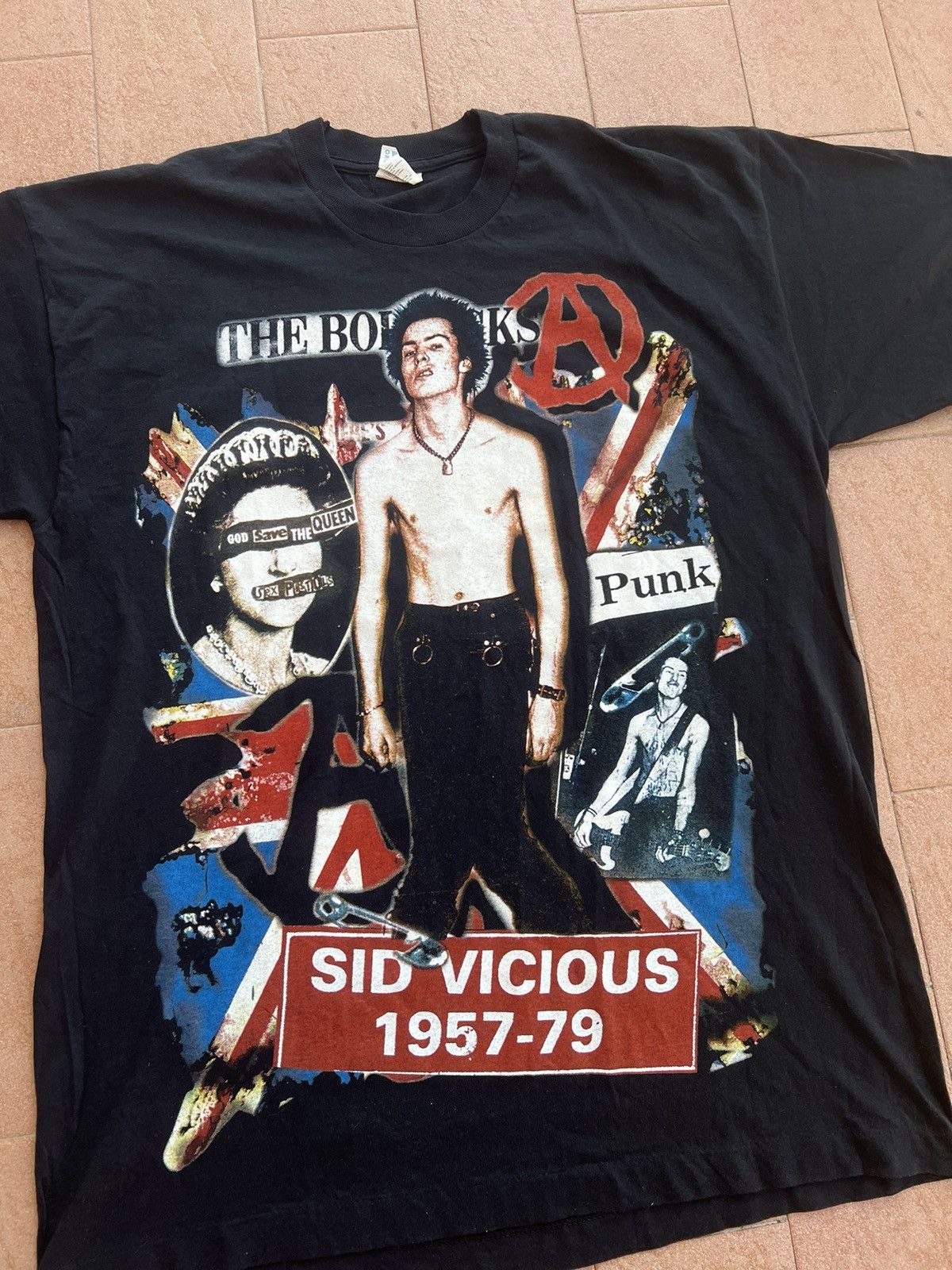 Band Tees × Vintage Rare Vintage T-Shirt Sex Pistols Sid Vicious 1957-1979 Shirt Size US XL / EU 56 / 4 - 3 Thumbnail