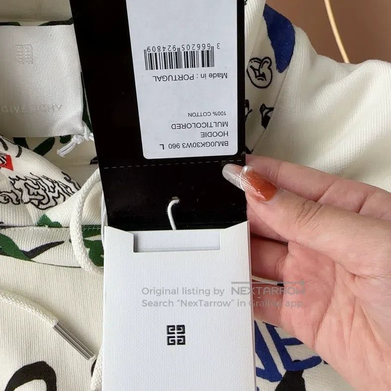 Givenchy Givenchy White Sweatshirt Size US L / EU 52-54 / 3 - 5 Thumbnail