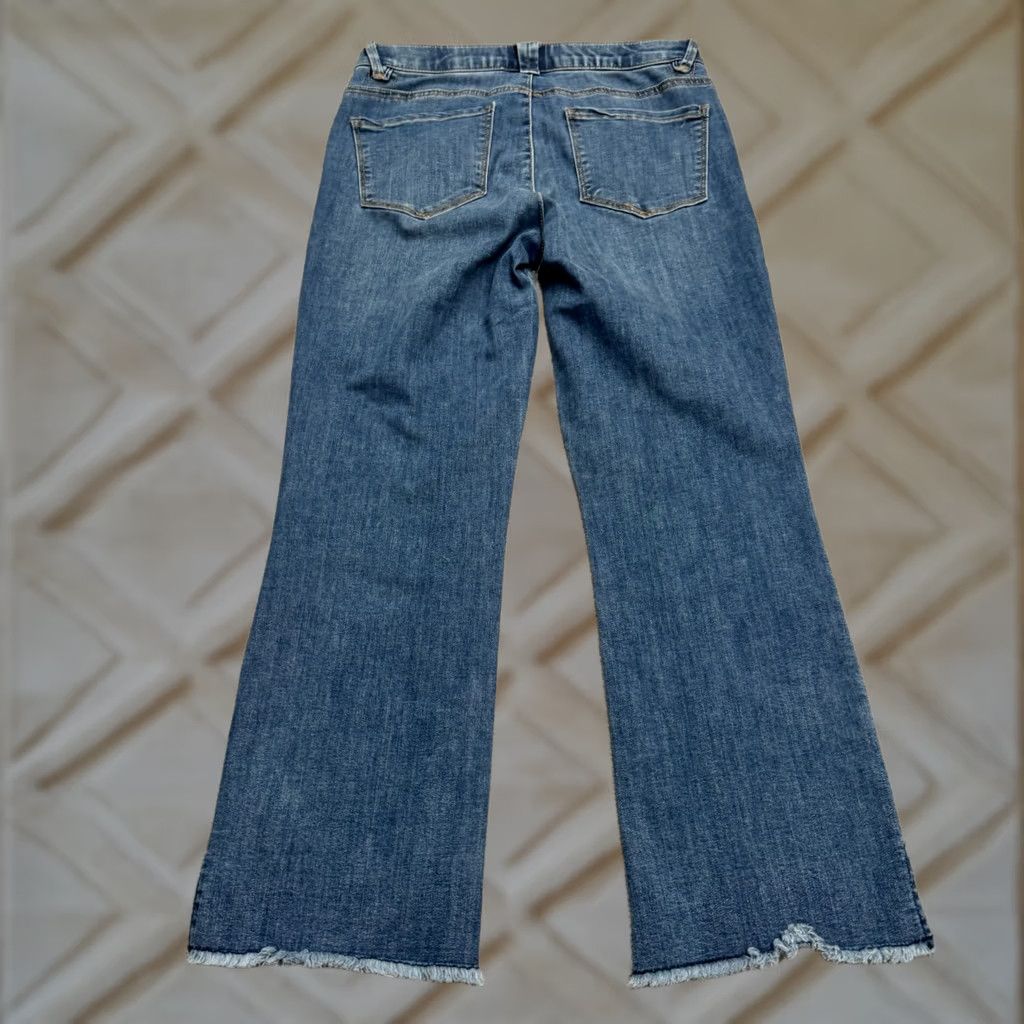 Vintage Democracy AB Solution High Rise Denim Jeans Womens 6 Blue Medium Wash Slim Straight Pockets 5-Pocket Design Jeans Size 28" / US 6 / IT 42 - 1 Thumbnail