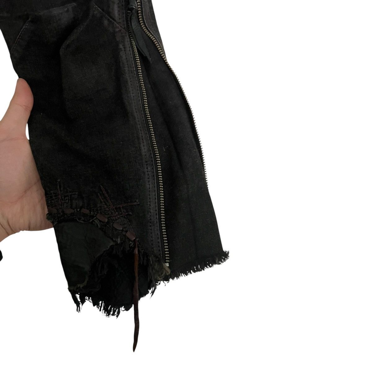 14th Addiction 14th addiction crocodile capris Size US 30 / EU 46 - 3 Thumbnail