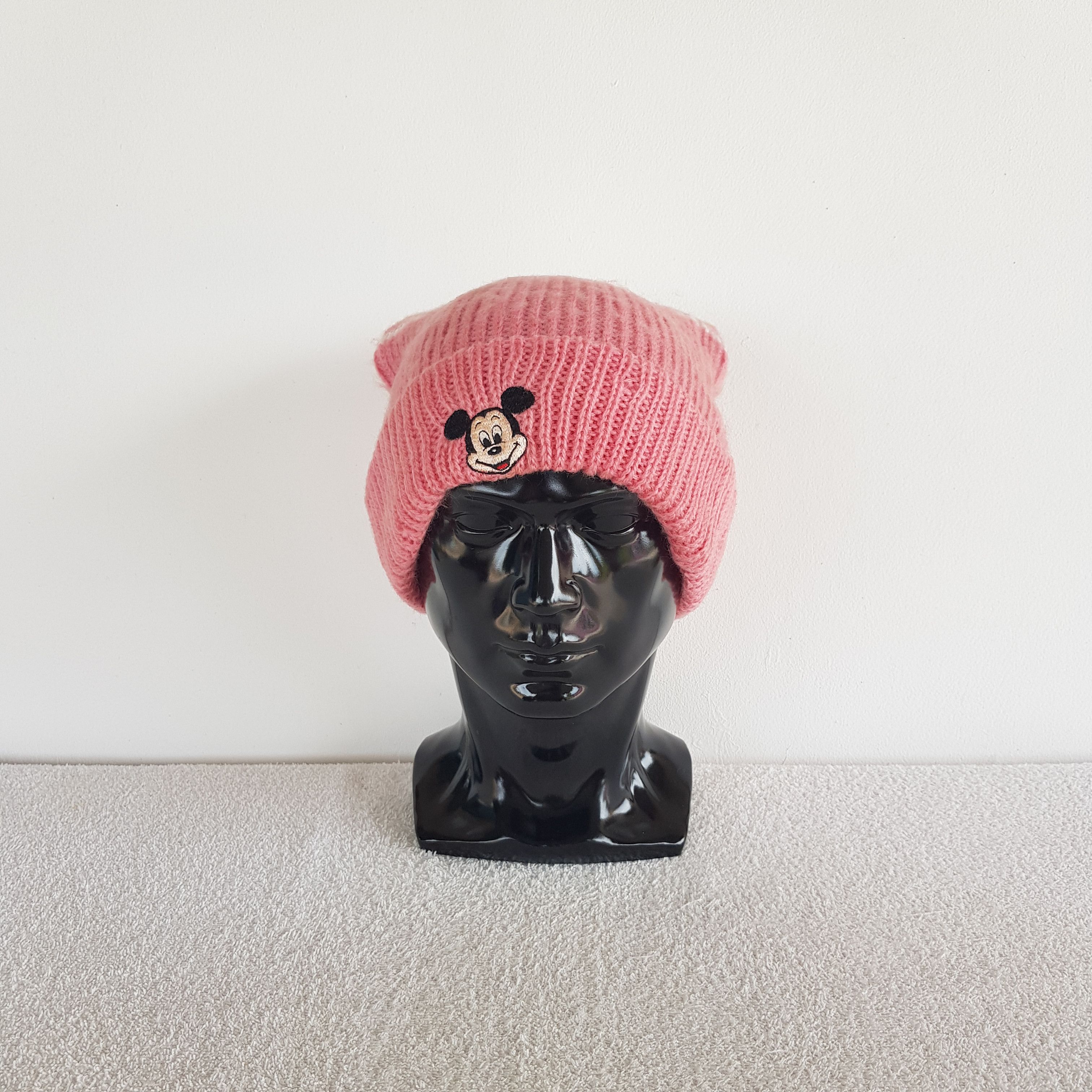 Disney Vintage 80s Mickey Mouse Beanie Ribbed Knit Snow Caps Hats. Size ONE SIZE - 2 Thumbnail