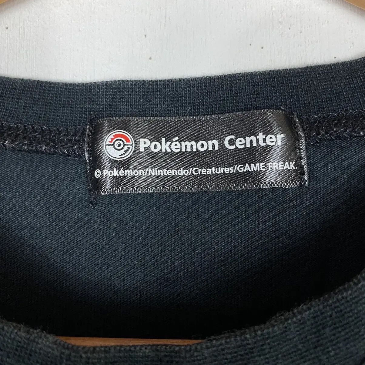 Anime NINTENDO MARNIE POKEMON TRAINER GRAPHIC TEE Size US M / EU 48-50 / 2 - 7 Thumbnail
