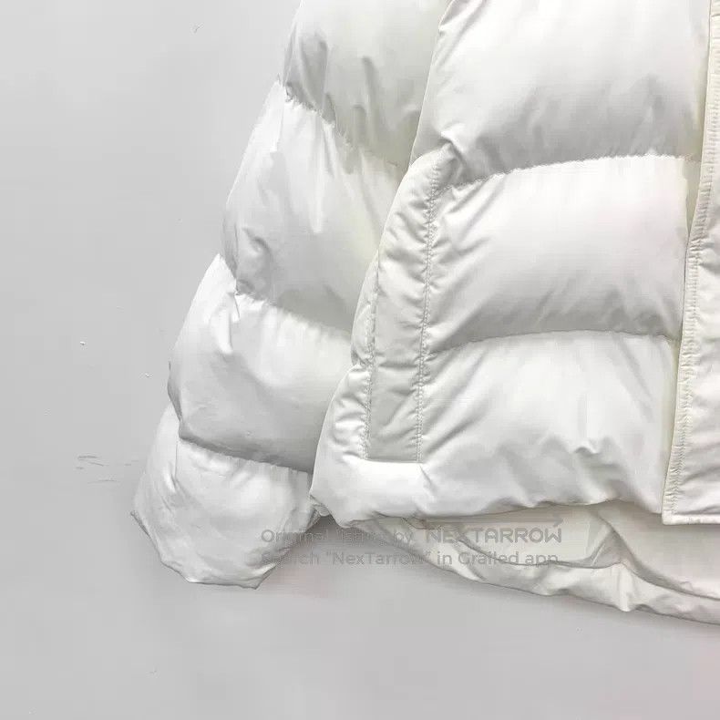 Balenciaga Balenciaga White Collar Zip Long Sleeve Down Jacket Size XS / US 0-2 / IT 36-38 - 4 Thumbnail