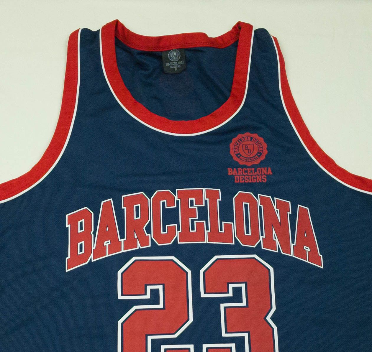 Other BARCELONA DESING BASKETBALL VEST TANK TOP SIZE S-M VGC Size US M / EU 48-50 / 2 - 4 Thumbnail
