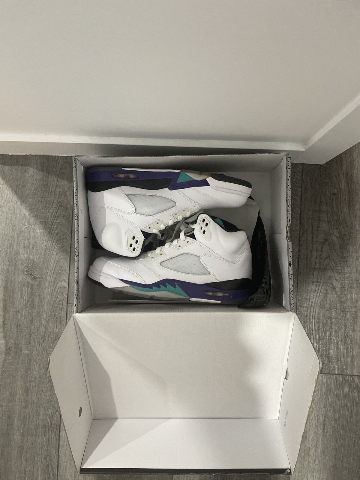 Jordan Brand Jordan 5 retro “Grape” Size US 11 / EU 44 - 7 Thumbnail