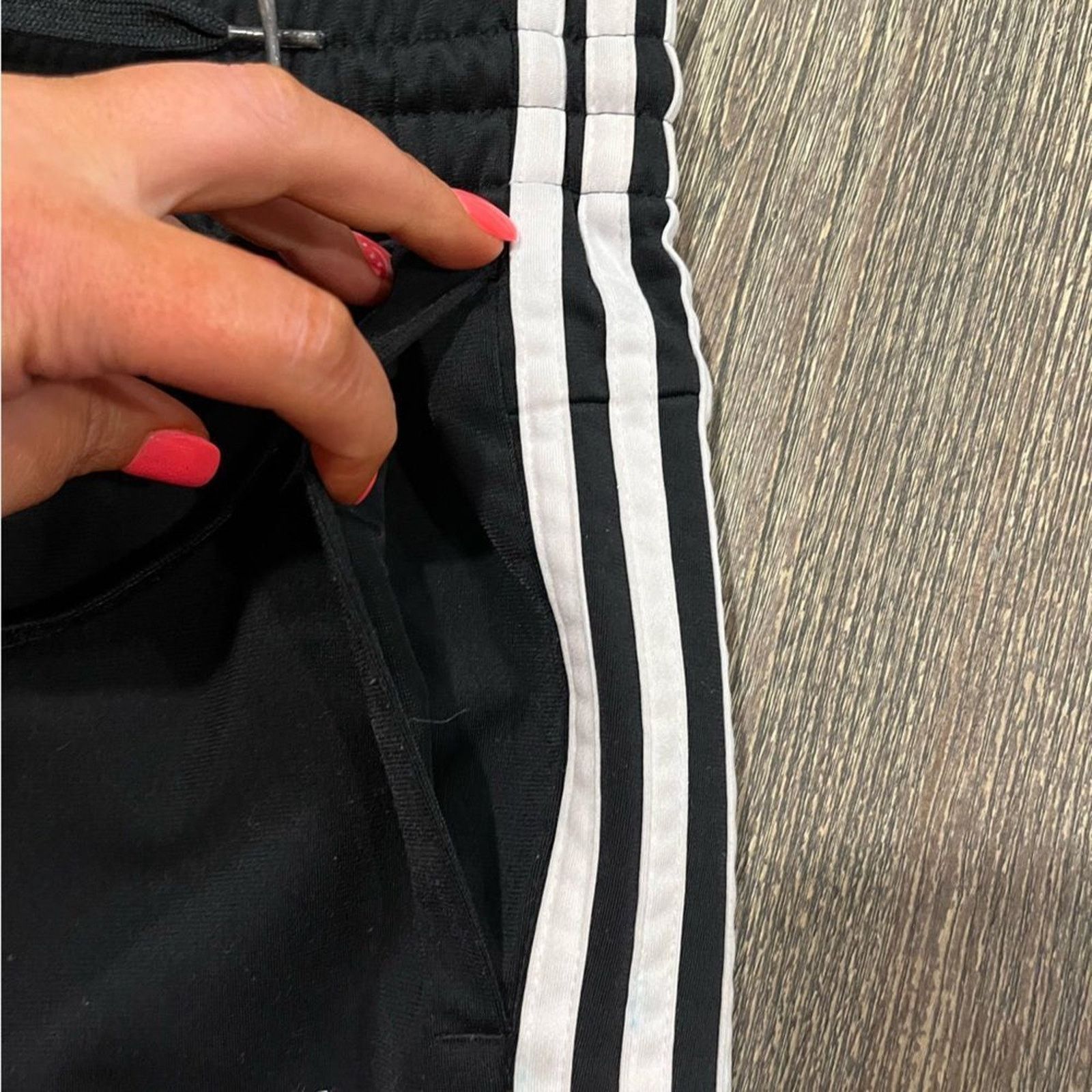 Adidas Adidas Essentials 3-Stripes Wind Pants Drawstring Regular XS Size ONE SIZE - 8 Thumbnail