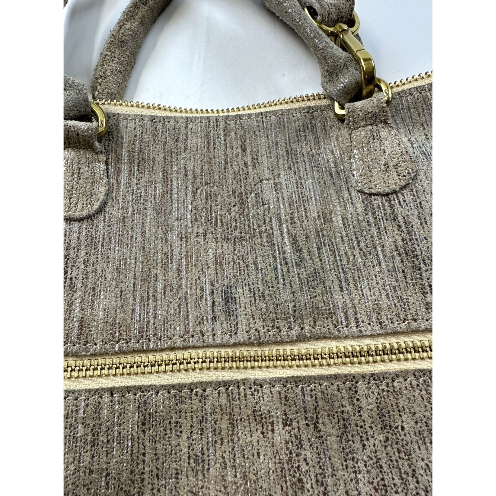 Vintage S Suede Crossbody Purse Medium Tan Gold Metallic Women Crossbody Medium Tan Suede Pink Exterior Gold Metallic Size ONE SIZE - 7 Thumbnail