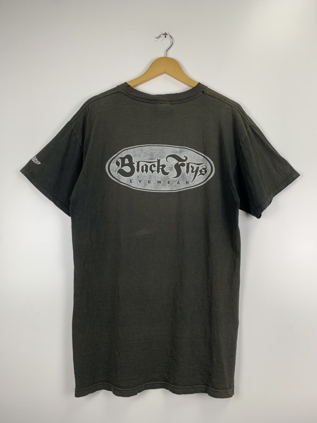 Vintage Vintage 90s Black Flys eyewear tee Size US L / EU 52-54 / 3 - 10 Thumbnail
