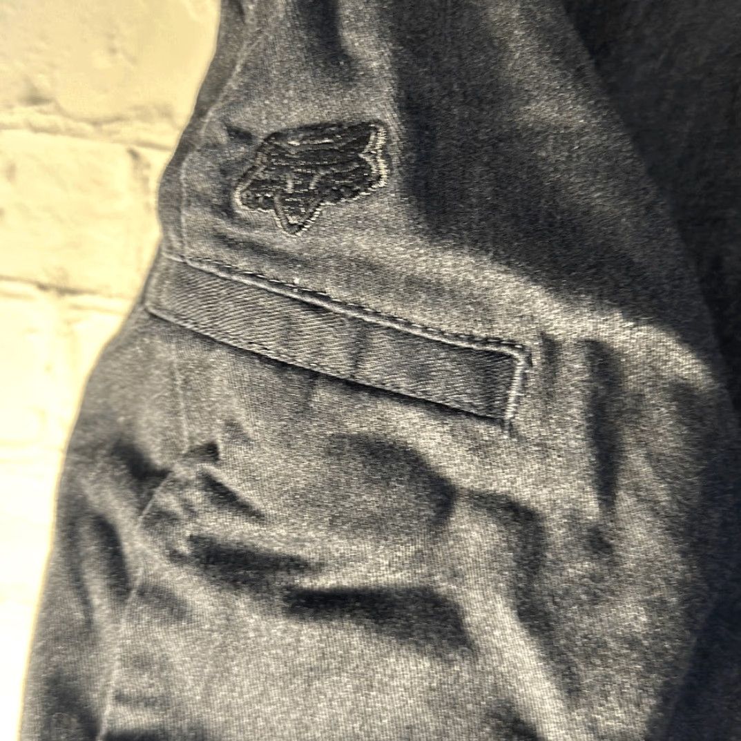Fox Racing Fox Cargo Shorts MEN'S Size 30 Gray Cargo Shorts 03689 Mens Gray Fox Racing Size US 30 / EU 46 - 4 Thumbnail