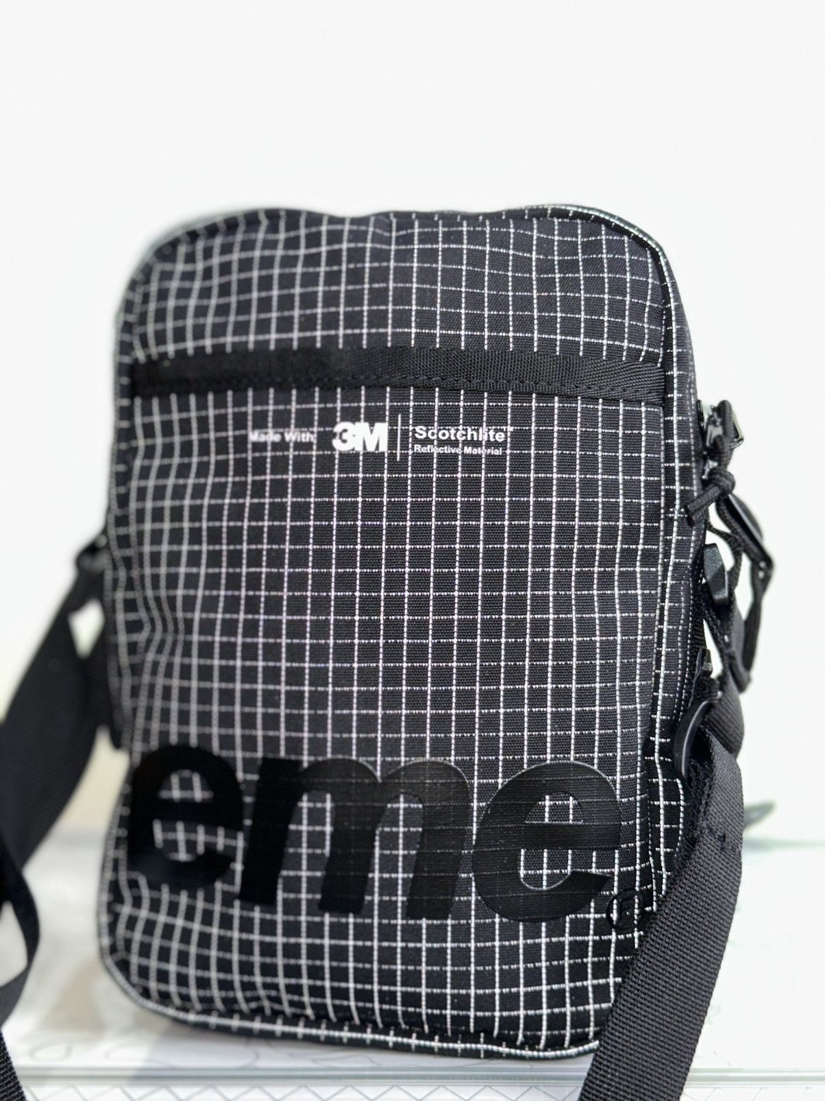 Supreme SUPREME SS24 Shoulder bag 3M Reflective Size ONE SIZE - 7 Thumbnail