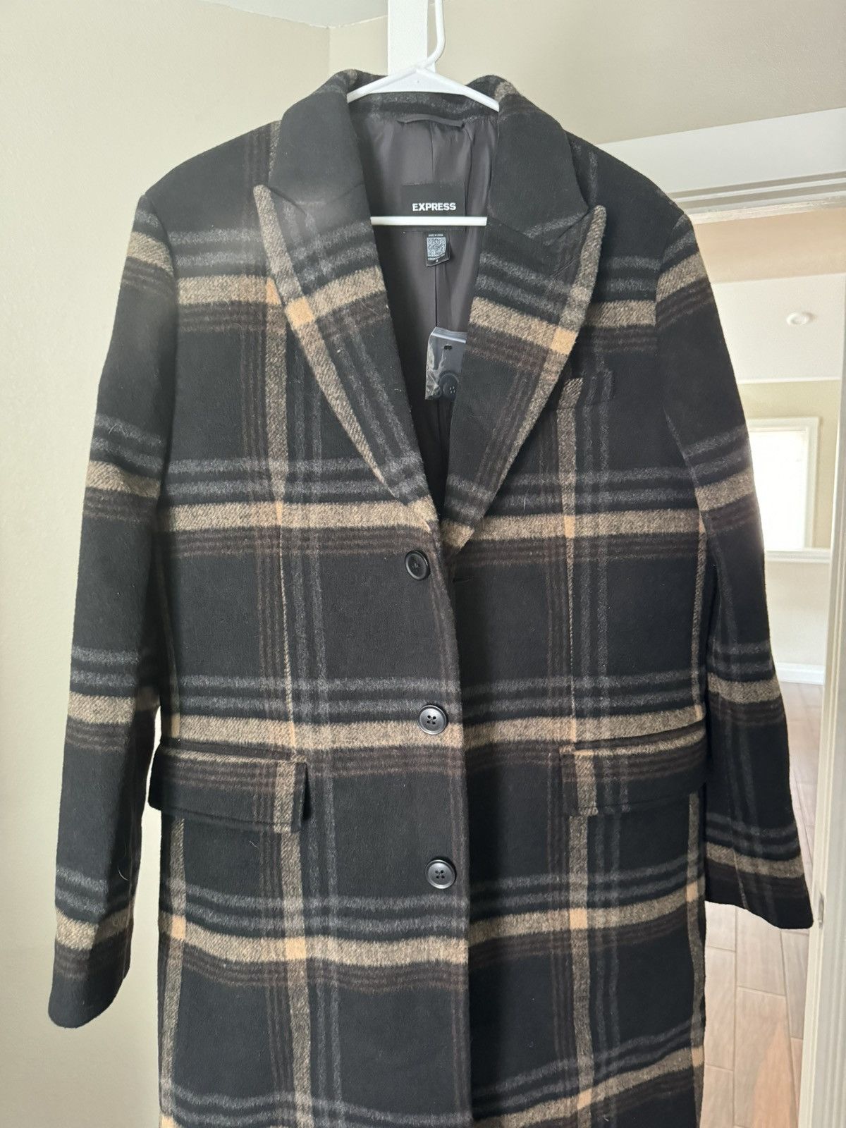 image of Express Plaid Wool Top Coat Never Worn in Black, Men's (Size Medium)