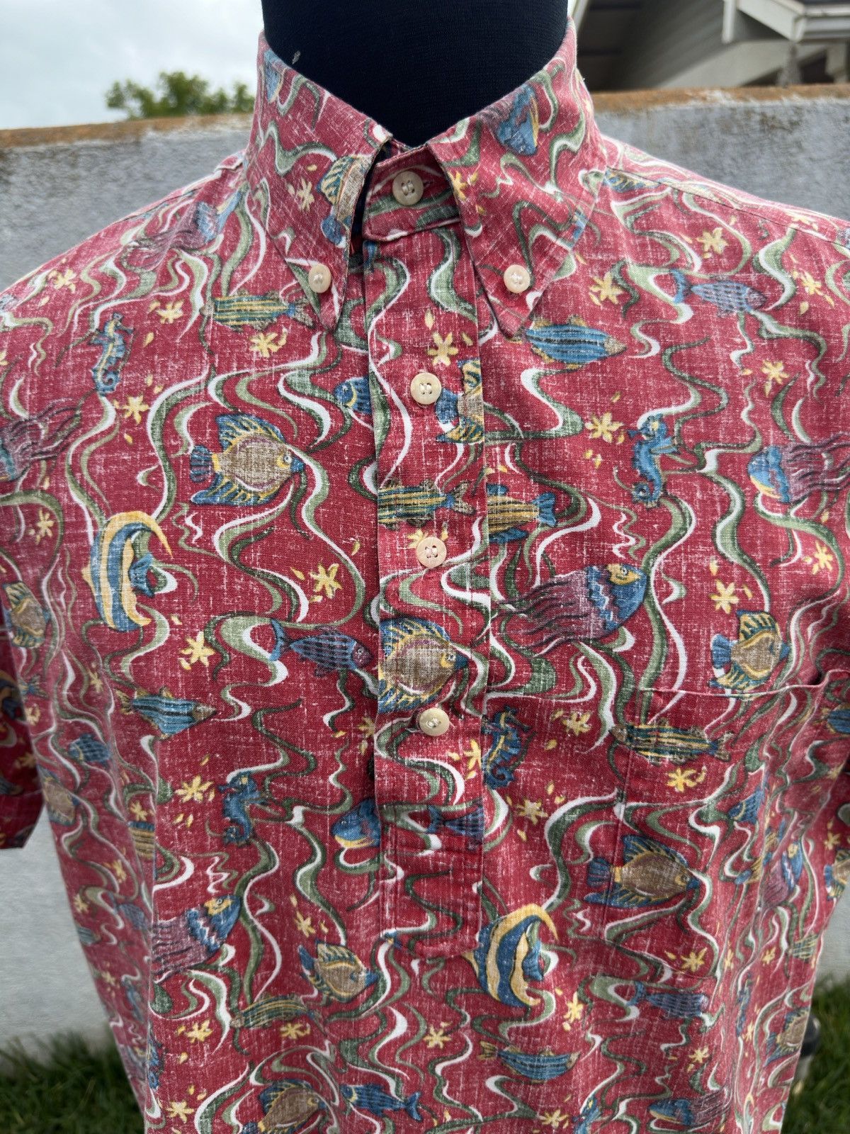 Reyn Spooner PreOwned Reyn Spooner Hawaiian Print Red Men's Medium Size US M / EU 48-50 / 2 - 3 Thumbnail