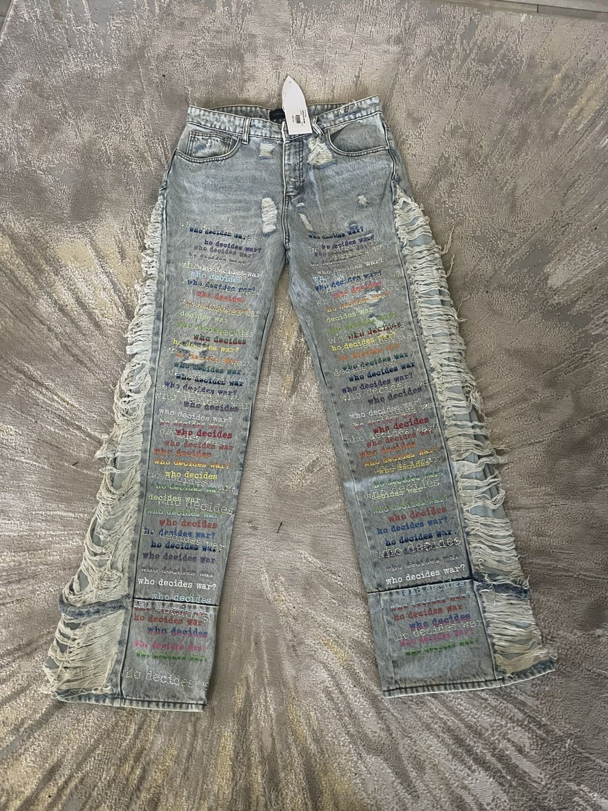 Who Decides War Who Decides War Size 32 denim new w/tags! 100%Authentic Size US 32 / EU 48 - 1 Thumbnail
