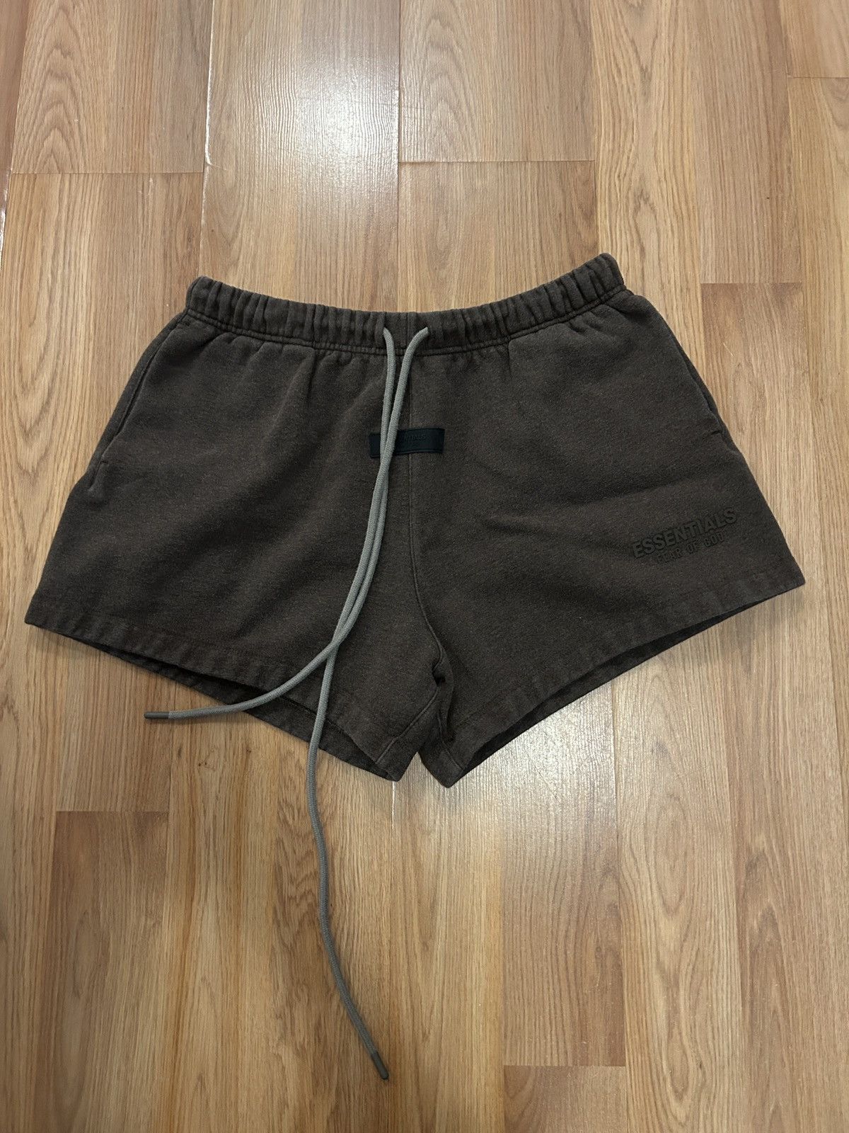 Essentials Essentials heather wood sweat shorts Size US 34 / EU 50 - 1 Thumbnail