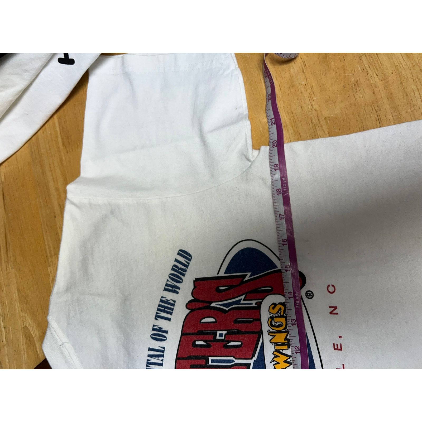 Gildan Vintage Mooresville Shirt Lancaster BBQ Barbeque Wings Tee M Size US M / EU 48-50 / 2 - 9 Thumbnail