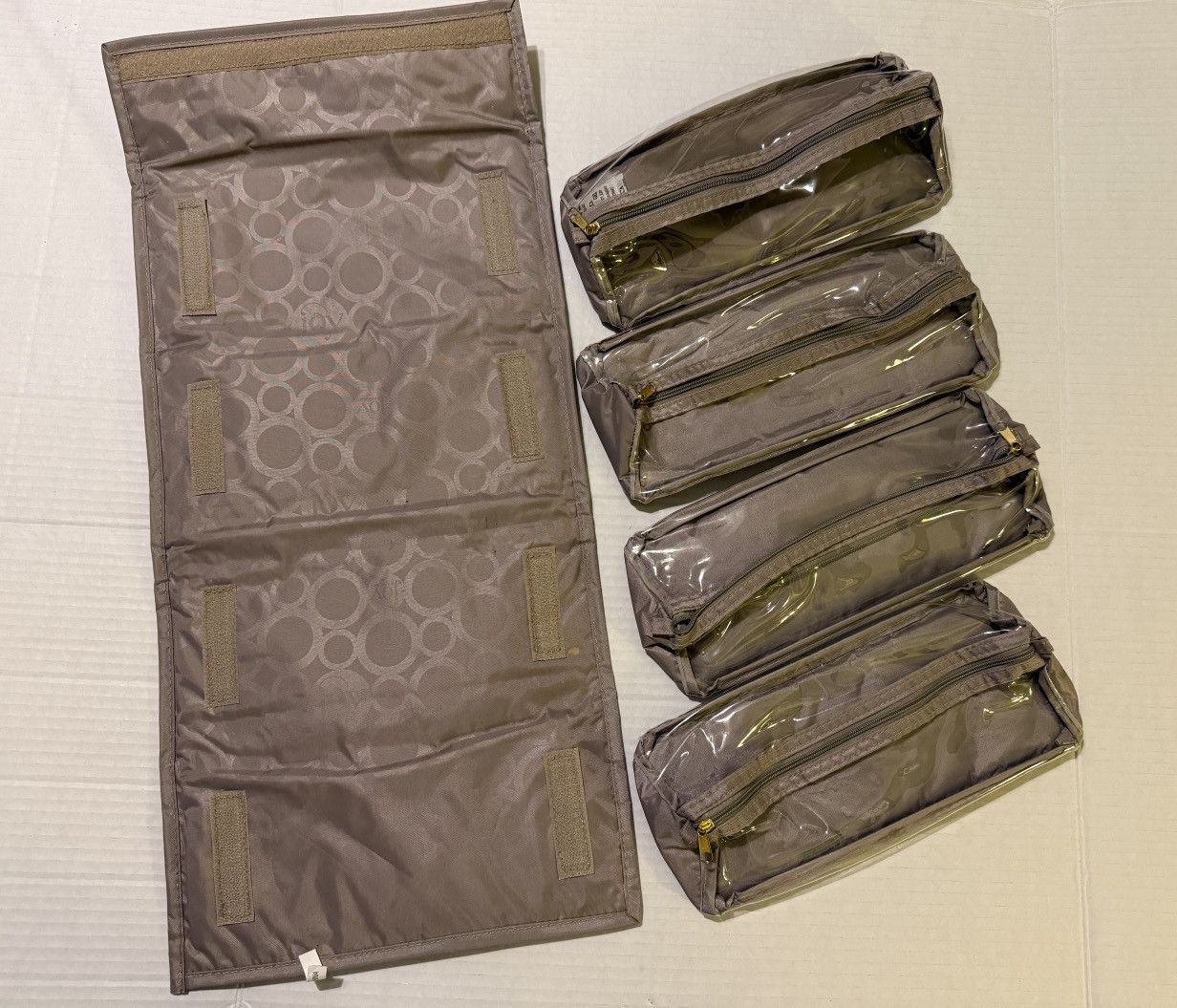 Other Joy Mangano Travelease Makeup Jewelry Hook/Loop Bag Case Set Size ONE SIZE - 3 Thumbnail