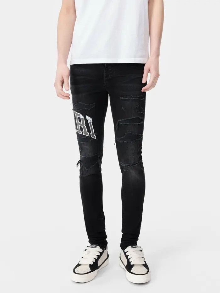 Amiri o1orln0326 Varsity Logo Repair Jeans in Black Size US 29 - 3 Thumbnail