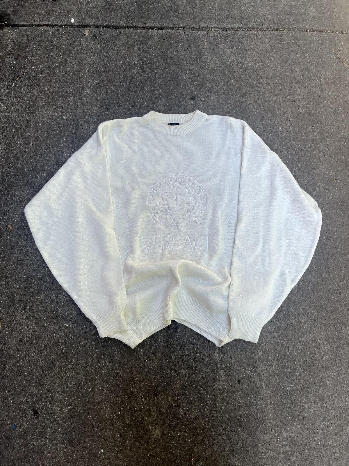Versace versace logo crewneck sweater Size US L / EU 52-54 / 3 - 1 Thumbnail
