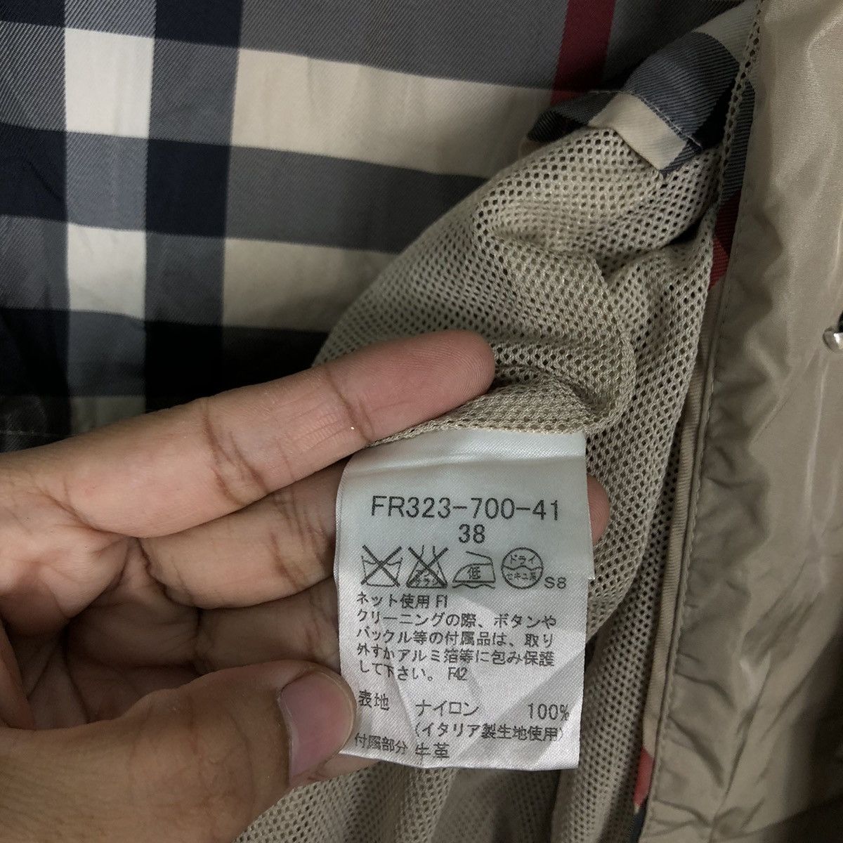 Burberry 🔥90’s VINTAGE BURBERRY LONDON TRENCH COAT NOVA CHECK Size US M / EU 48-50 / 2 - 18 Thumbnail