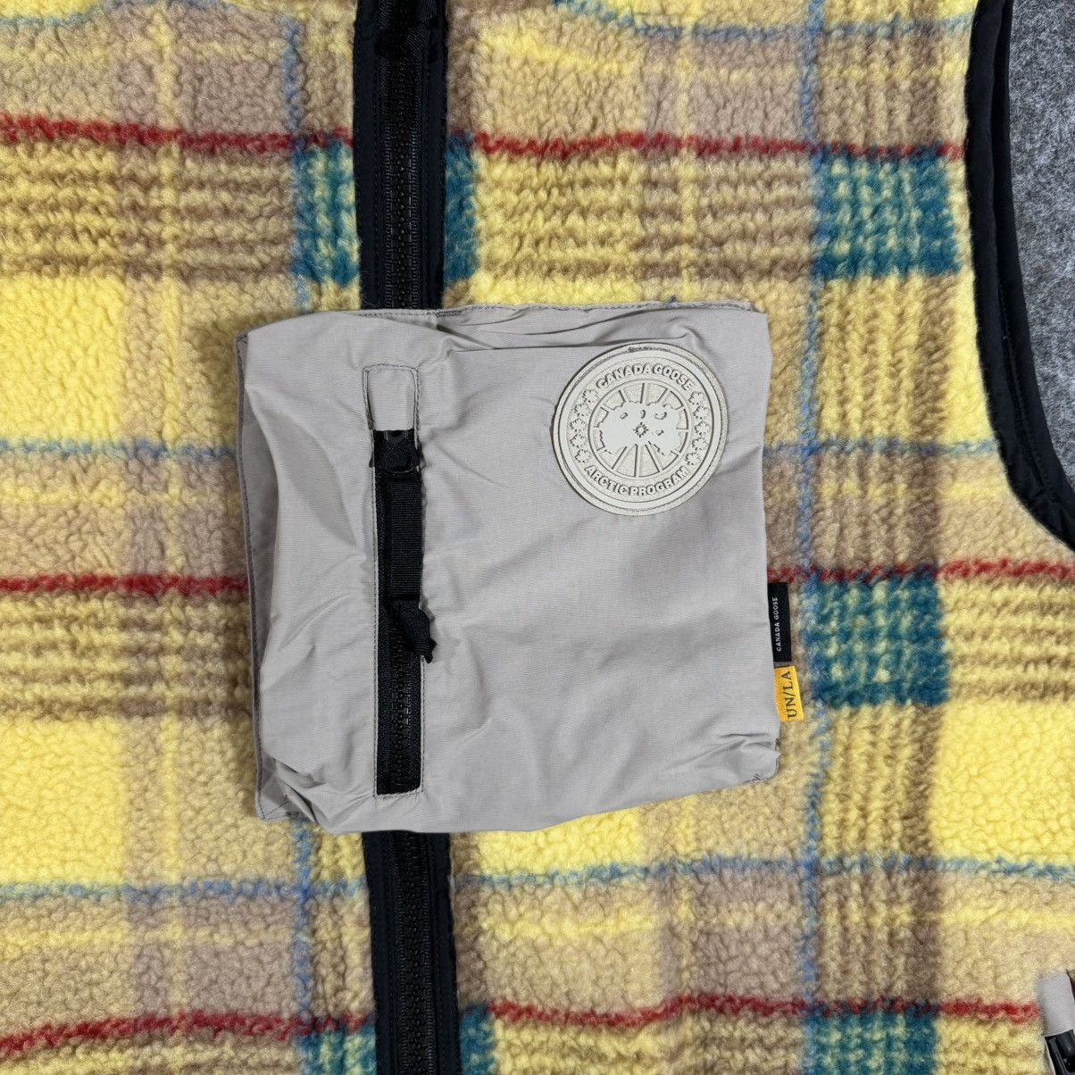 Canada Goose Canada Goose x NBA Collection with UNION Legion Fleece Vest Size US L / EU 52-54 / 3 - 2 Thumbnail