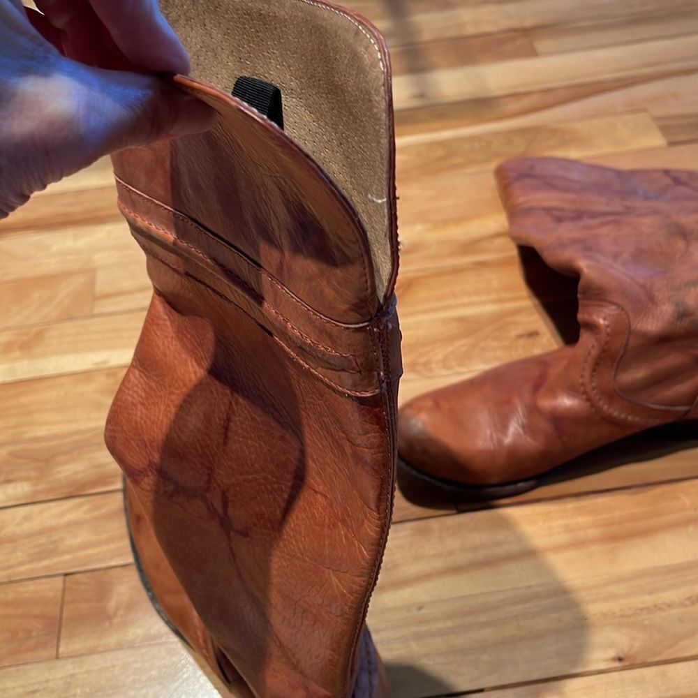Frye Frye 76442 Melissa Trapunto Riding Boots. Leather. Size 7. Size US 7 / IT 37 - 6 Thumbnail